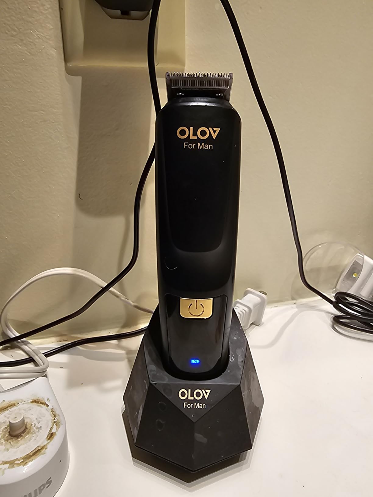 OLOV For Man Beard Trimmer, 21 Piece All-in-One Mens Grooming Kit and Hair Clipper, Nose, Ear,Body and Face, Electric Razor with USB Recharge Dock customer photo 1
