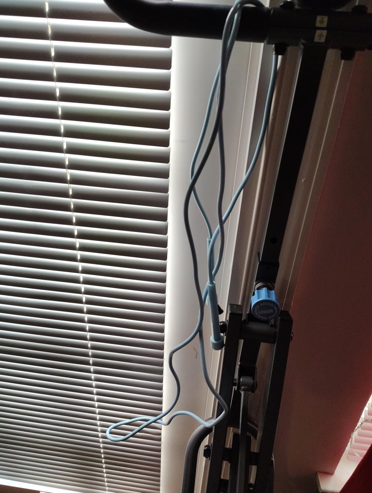 SPORTBIT Adjustable Jump Rope for Fitness and Exercise customer photo 2