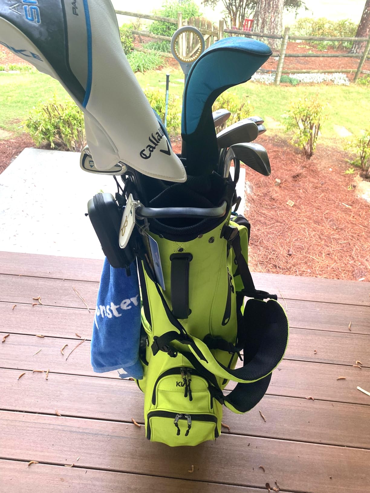 KVV Lightweight Golf Stand Bag with 7 Way Full-Length Dividers, 5 Zippered Pockets, Automatically Adjustable Dual Straps, Elegant Design customer photo 1