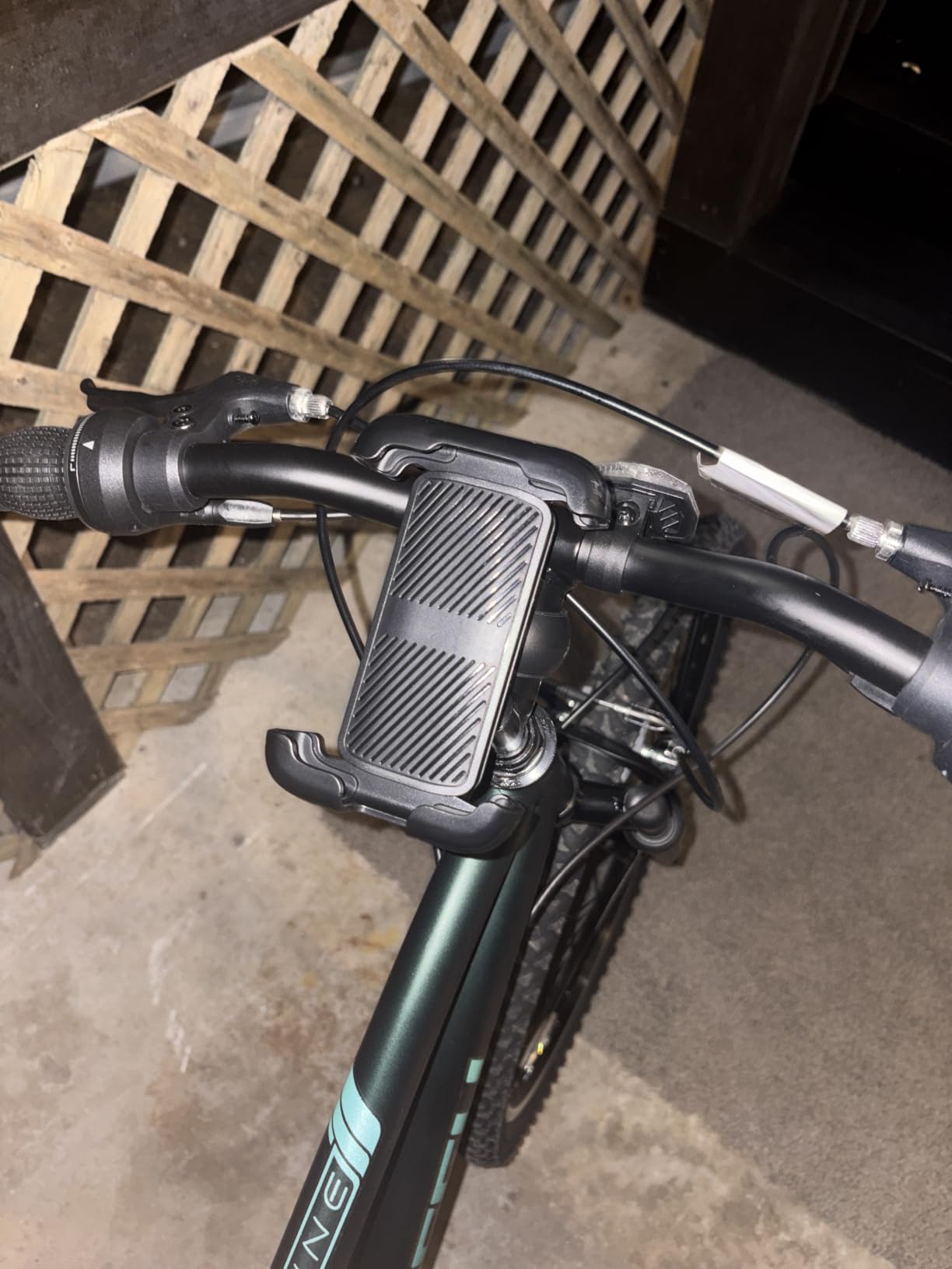 LISEN Bike Phone Holder, [Super Easy Install] Motorcycle Phone Mount Ebike Accessories Bicycle Handlebar Holder Mount Gifts for Adults Kids Men Mountain Mini Bike Scooter Gear Accessories, Black customer photo 2