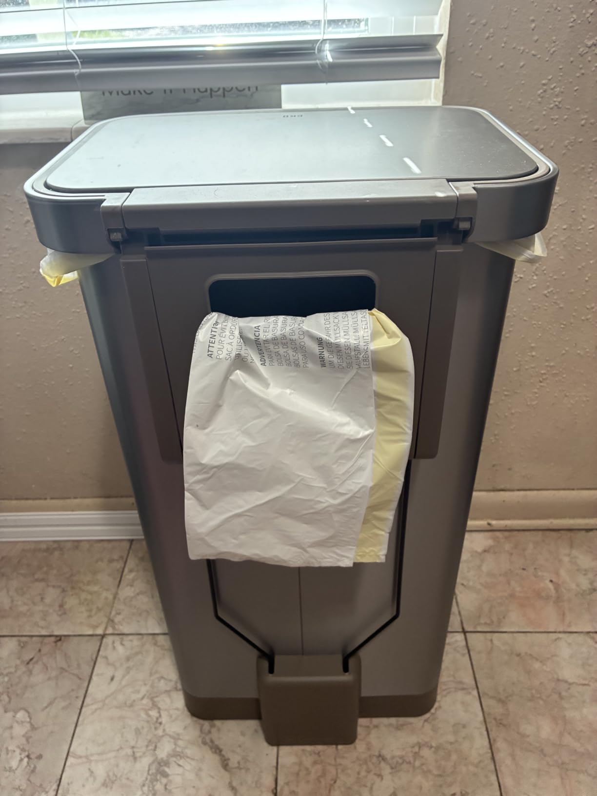 EKO Hudson Matte Stainless 75 Liter/20 Gallon Step Trash Can with Rear Trash Bag Storage Compartment customer photo 1