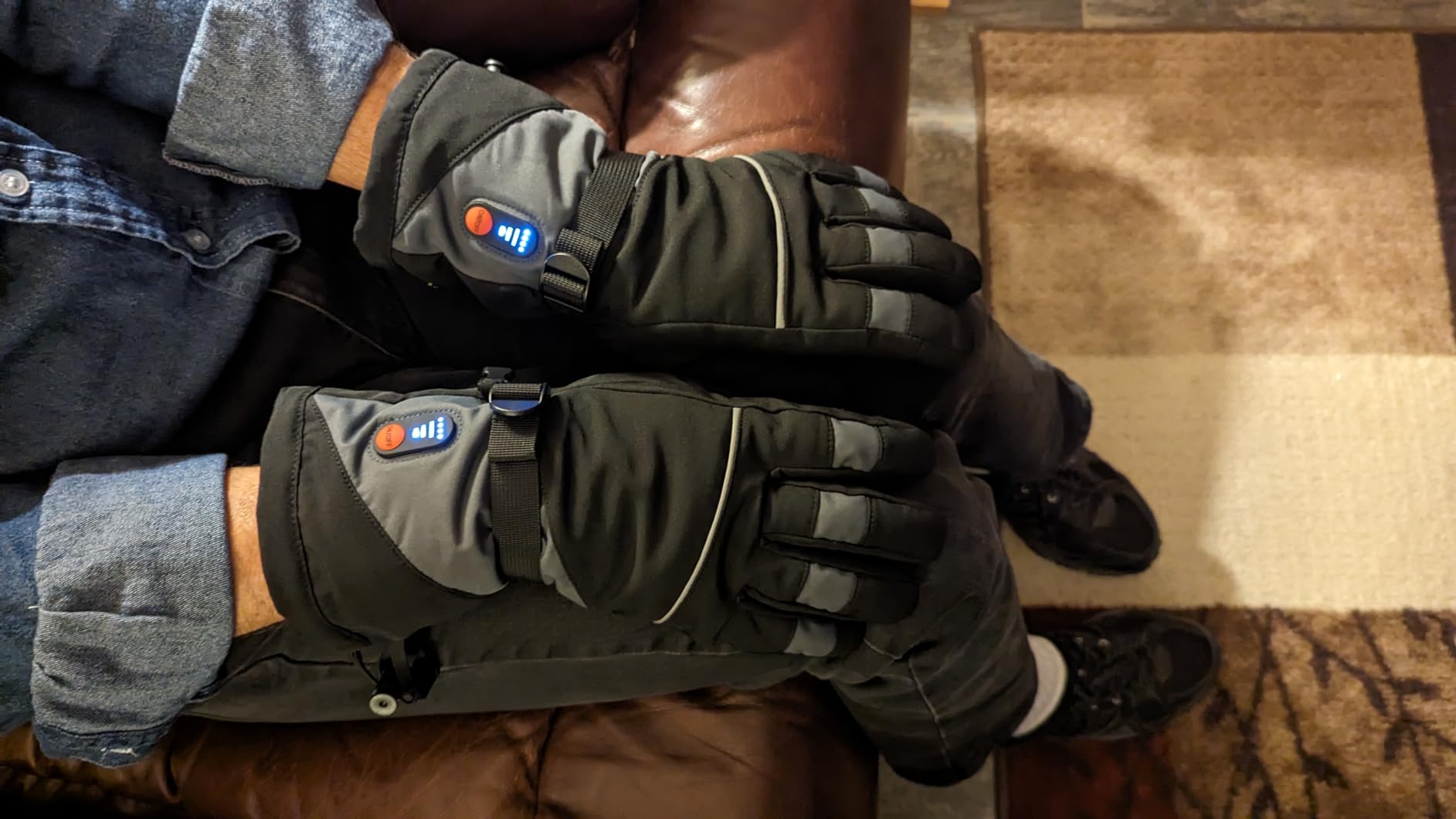 Rechargeable Heated Gloves for Men Women,7.4V Fast Heating Glove Liners, Hand Warmers Arthritis Heater Cold Winter Gloves, Snowmobile Camping Cycling Skiing Hiking Working customer photo 1