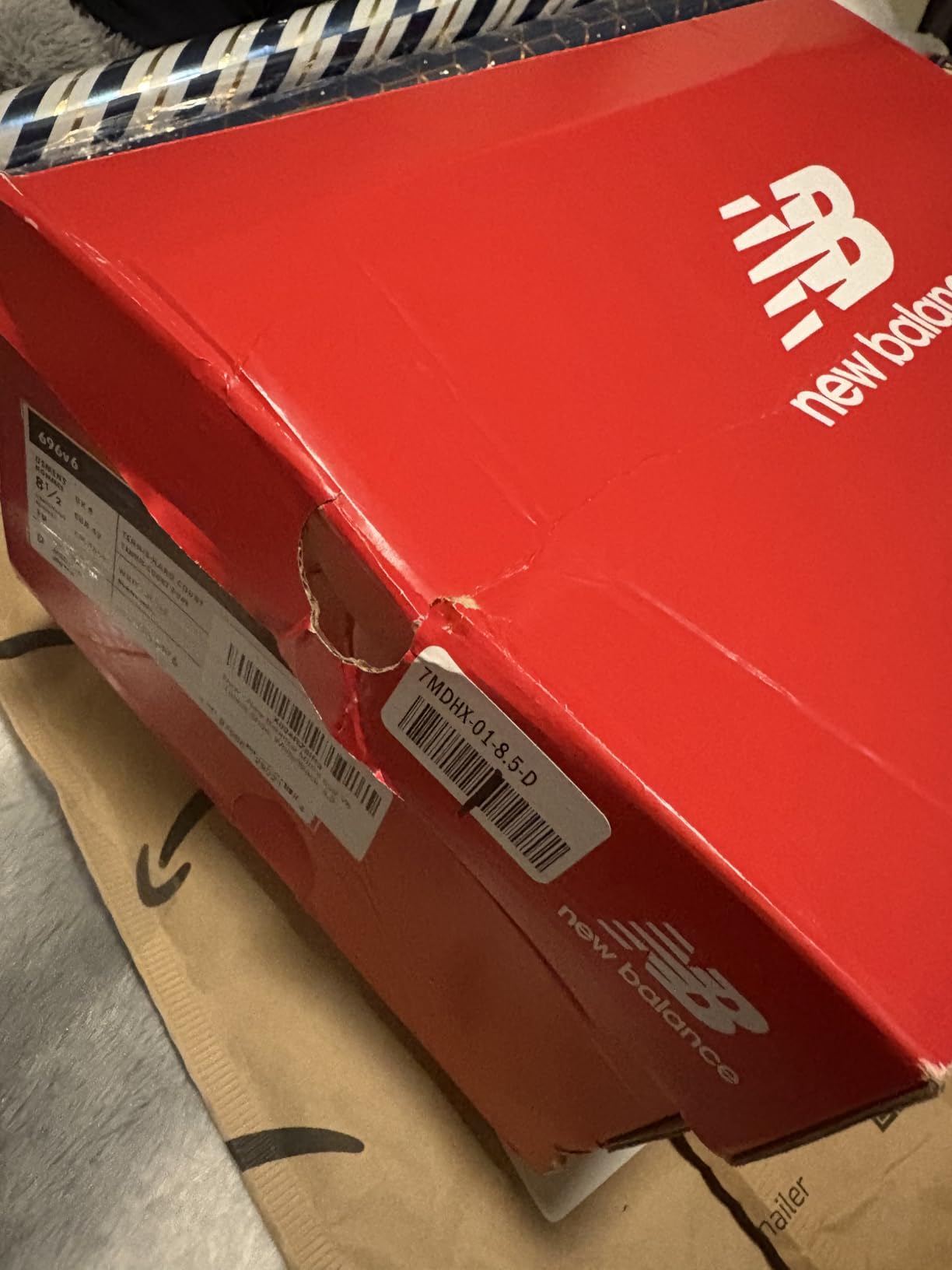 New Balance Men's 696 V4 Hard Court Tennis Shoe customer photo 2