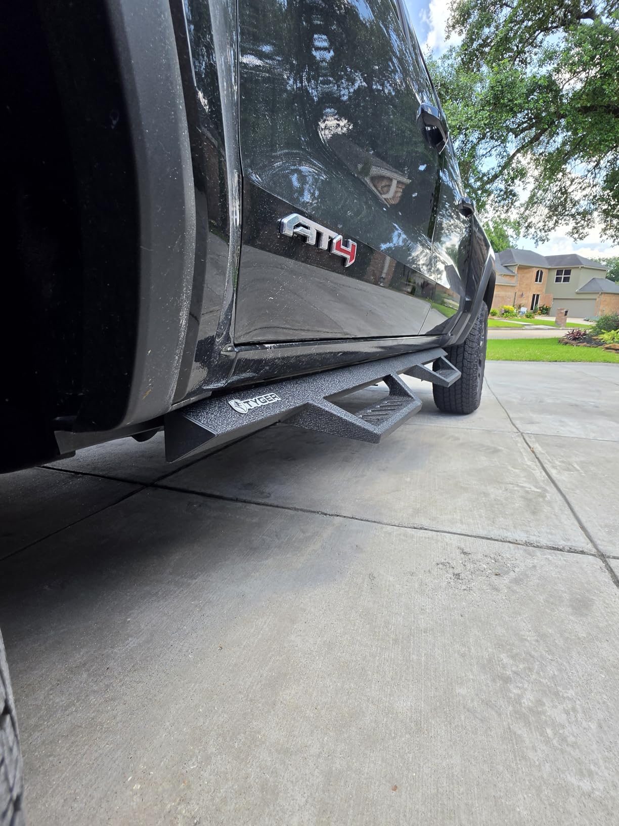 Tyger Auto LanderX Running Board Compatible with 2015-2026 Chevy Colorado GMC Canyon | Crew Cab | TG-LX3C82388 | Drop Step Side Step Rail Nerf Bars customer photo 2