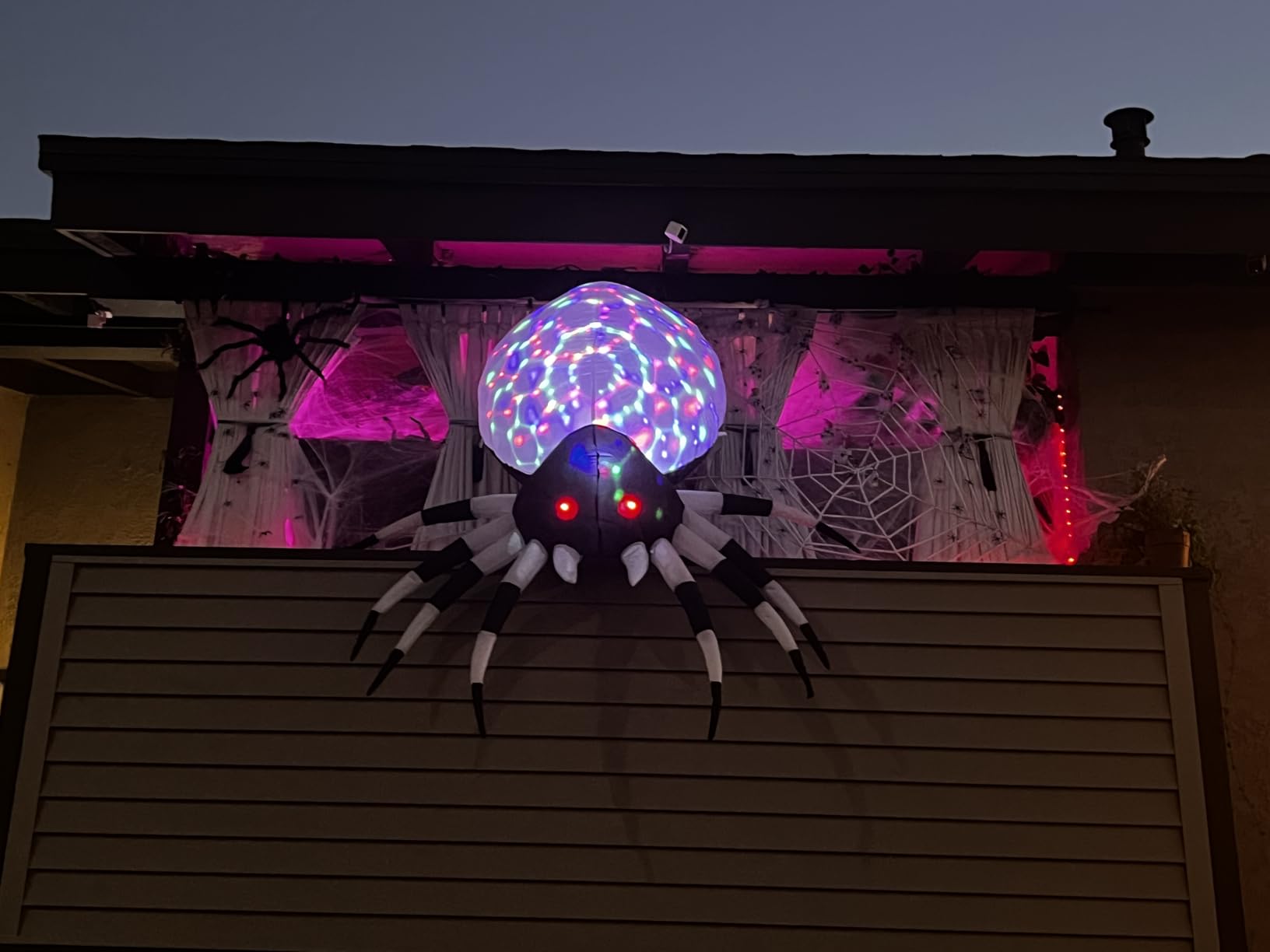 GOOSH 5 FT Width Halloween Inflatable Spider Outdoor Decoration with Magic Light, Blow Up Yard Inflatables Holiday Inflatables for Outdoor Yard Garden Lawn Decor customer photo 2