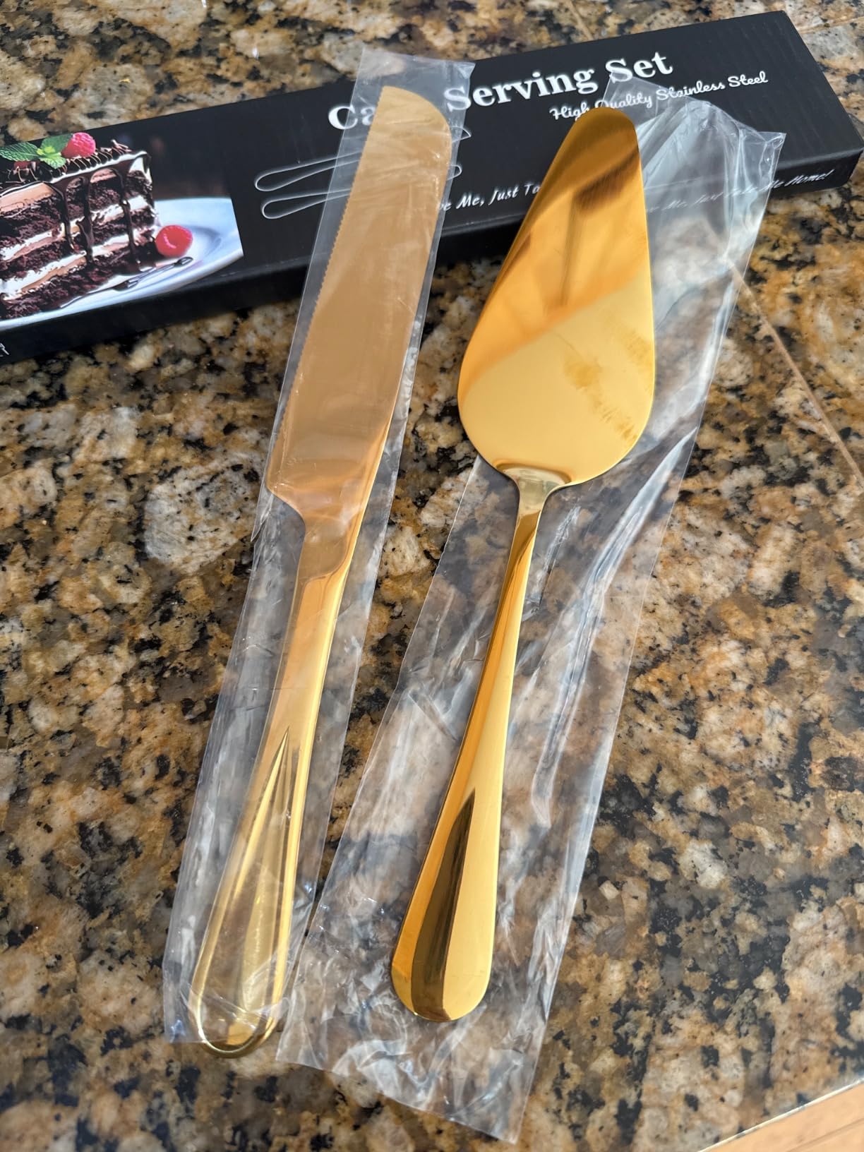 2-Piece Premium Cake Cutting Set, Exquisite Knife and Server with Serrated Design, Includes Cake Knife and Pie Spatula for Pastry, Pizza and Desserts (Silver) customer photo 1