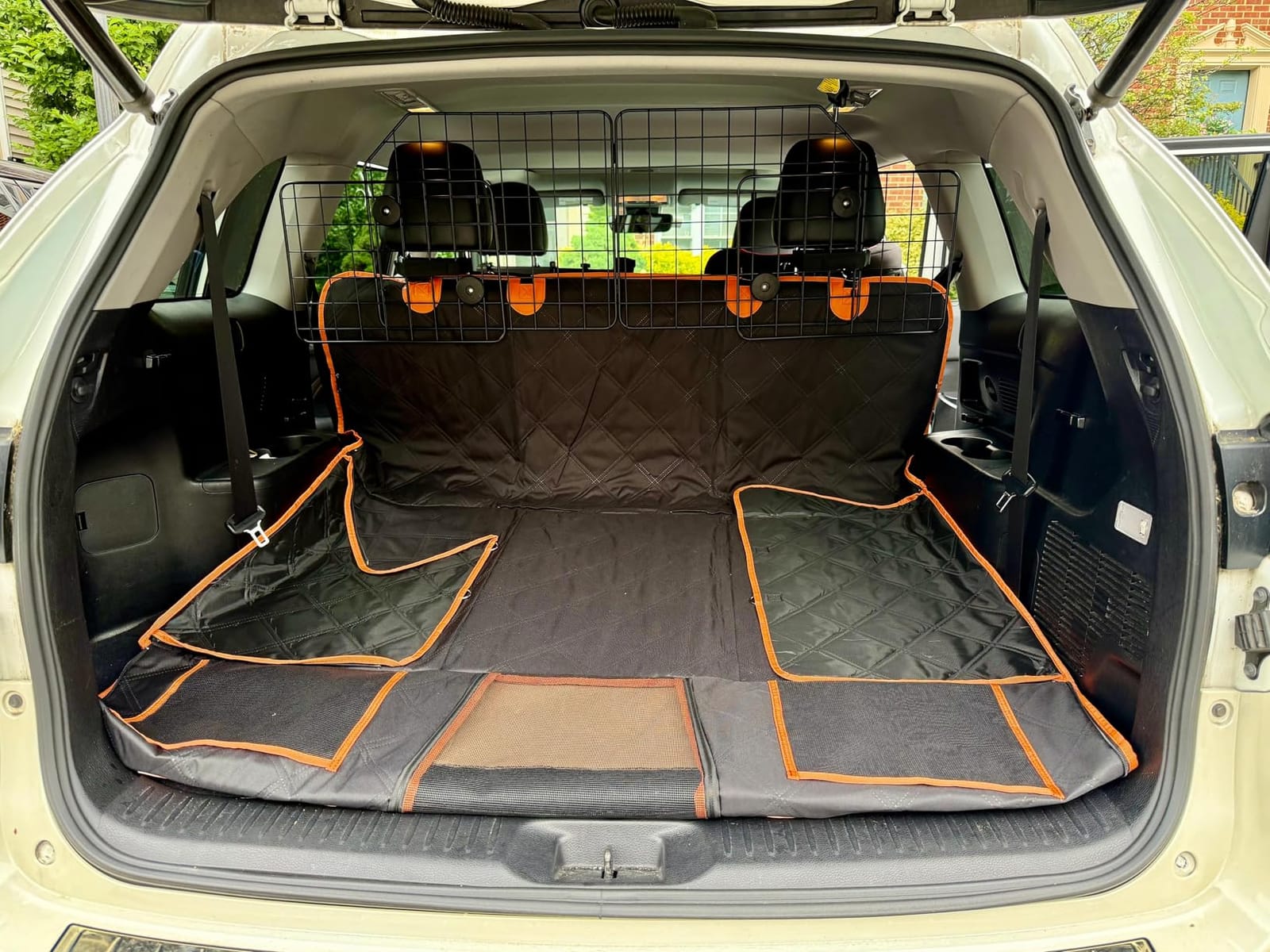 Dog Car Barrier for SUVs, Van, Vehicles, Adjustable Large Pet Barriers, Universal Fit Heavy-Duty Wire Mesh Dog Guard, Pet Divider Gate for Truck Cargo Area, Safety Car Divider, 61.9 Inches customer photo 2