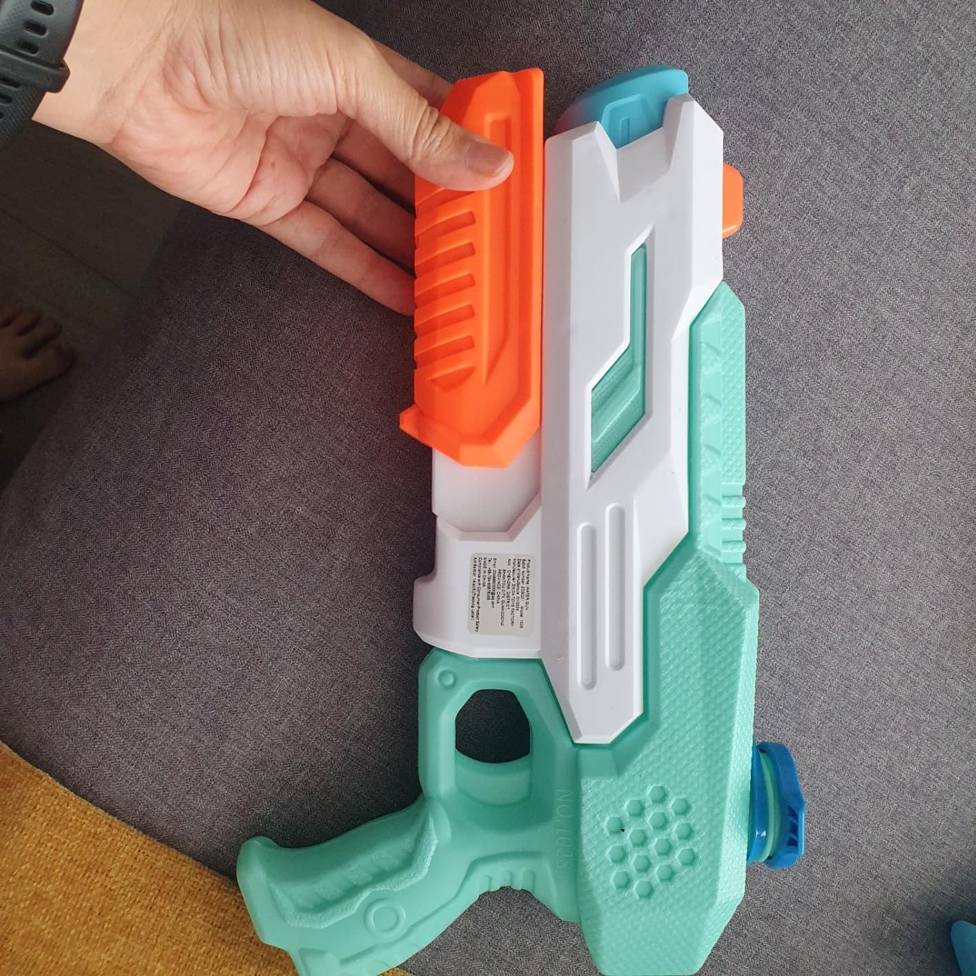 600cc Water Gun for Kids Adults：6 Pack Squirt Blasters Super Water Gun Soaker with Long Range High Capacity for Boys Girls Summer Swimming Pool Beach Outdoor Water Fighting Play Toys Party Favors customer photo 2