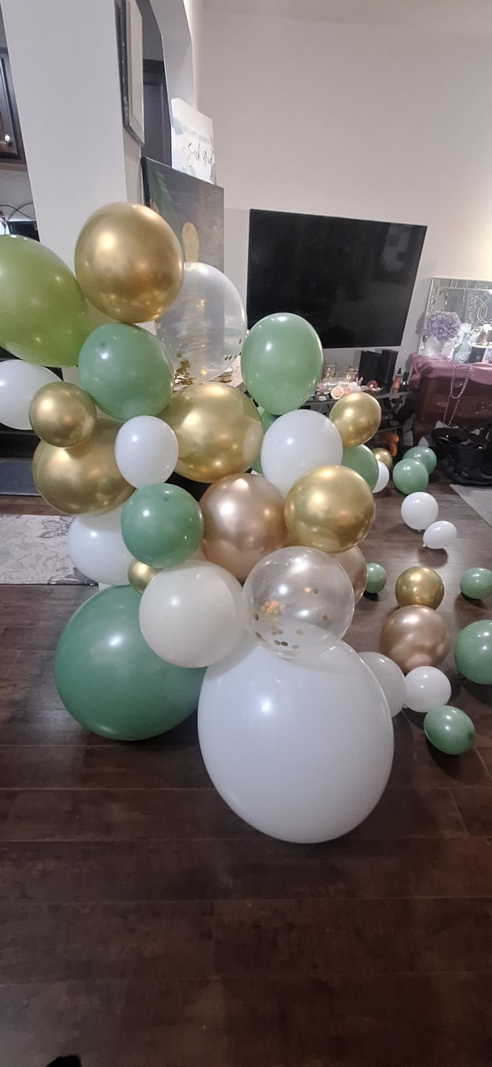 MEBAY Sage Green White Gold Balloon Garland Arch Kit, 146Pcs Latex Balloons Different Sizes 18 12 10 5 Inch for Birthday Baby Shower Gender Reveal Wedding Party Decoration customer photo 1
