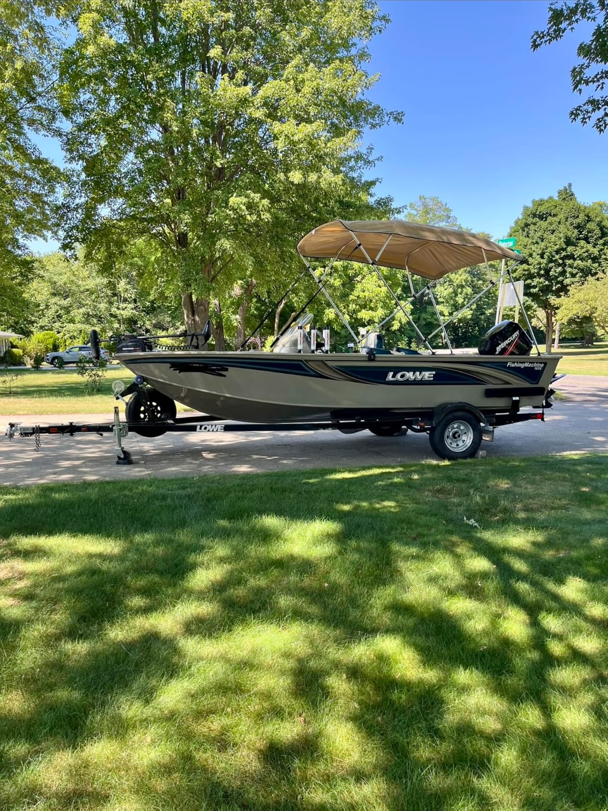 KEMIMOTO Bimini Top for Boat, Bimini Tops Cover 600D Marine Grade Canvas Boat Canopy with 6ft Length 54 in - 96 in Width 46 in Height, Includes Mounting Hardware, Straps Rear Support Poles customer photo 1