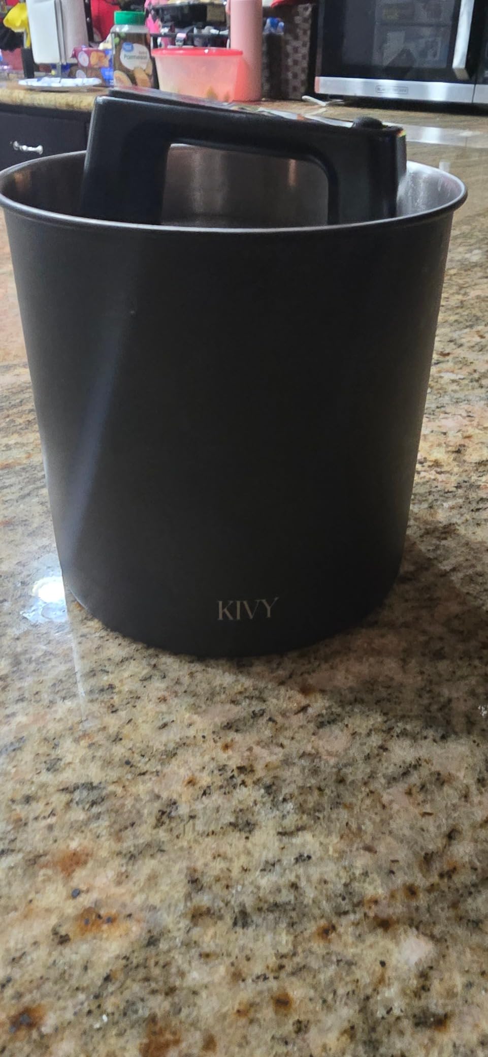 KIVY Vacuum Coffee Canister - Push Lid Preserves Coffee Aroma & Oil customer photo 2