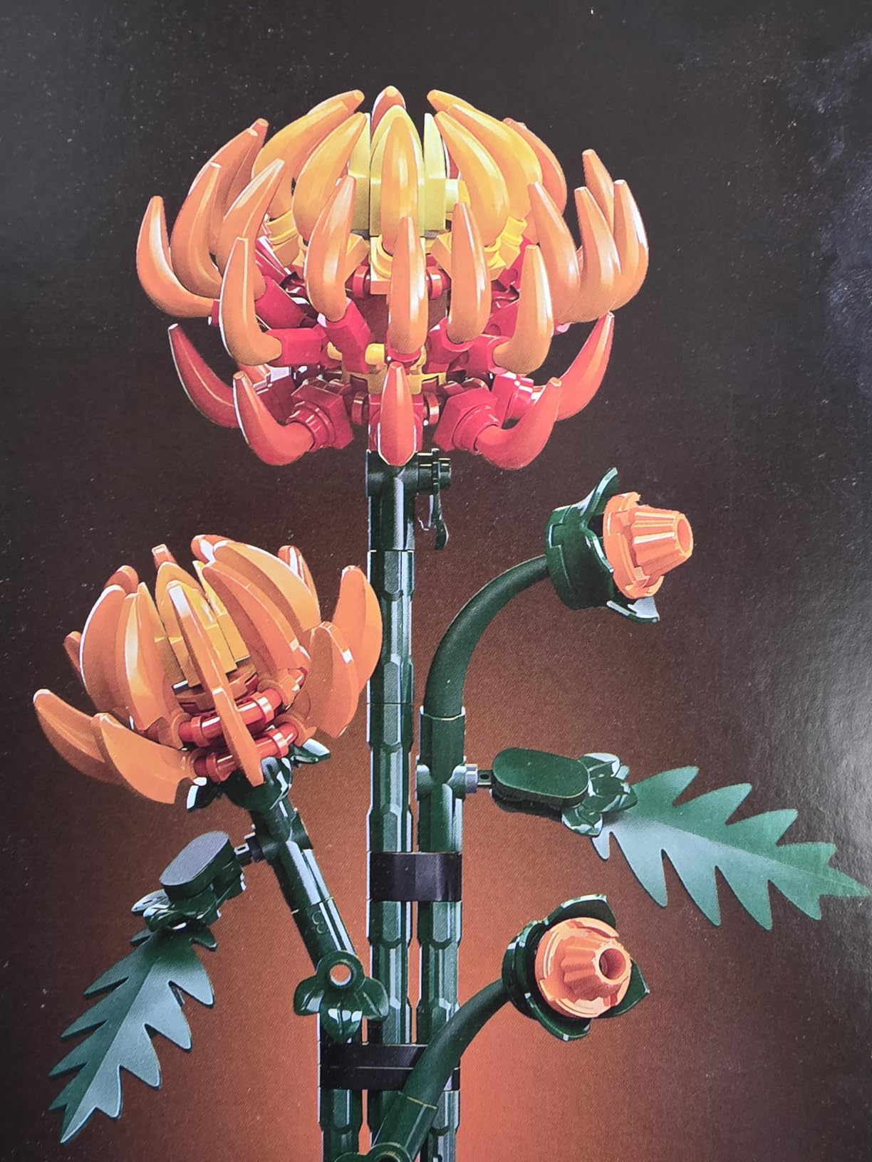 LEGO Botanicals Chrysanthemum Building Set for Adults Ages 18+ - Artificial Flower for Dinner Table Centerpieces & Decoration - Gift for Birthdays - 10368 customer photo 2