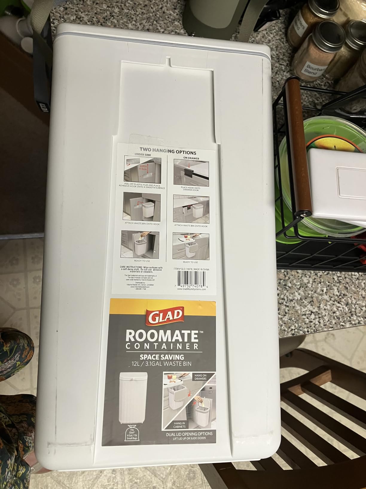 Glad Roomate Under Counter Waste Bin | Space Saving Small Trash Can for Kitchen Cabinet, Bathroom or Office | Dual Lid for Ease of Opening, 12 Liter, White customer photo 1