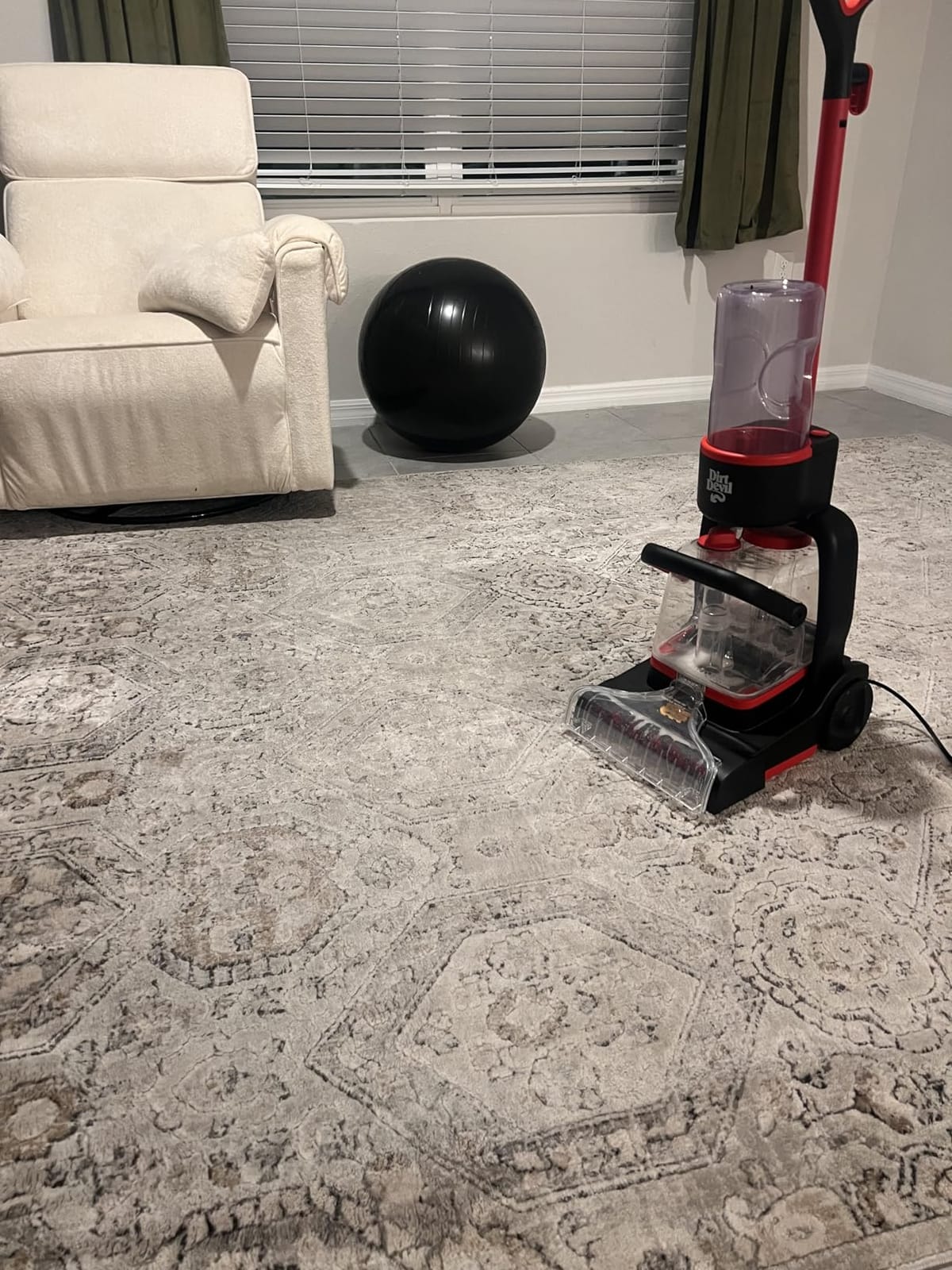 Dirt Devil Full Size Carpet Cleaner Machine for Carpet and Upholstery | Deep Cleaning Carpet Shampooer Machine with Two Cleaning Modes, Pair with Dirt Devil Carpet Cleaner Solution customer photo 2