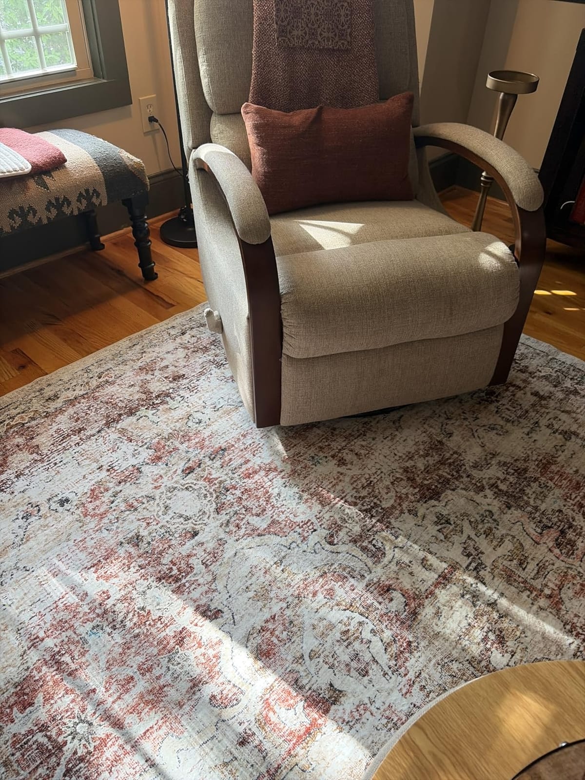 CHAMPLANT Washable Area Rug Vintage 6'x9' Light Traditional Floor Cover Thin Rug Retro Kitchen Indoor Distressed Non Slip Carpet Floral Print Mat Living Room Bedroom Dining Room customer photo 1