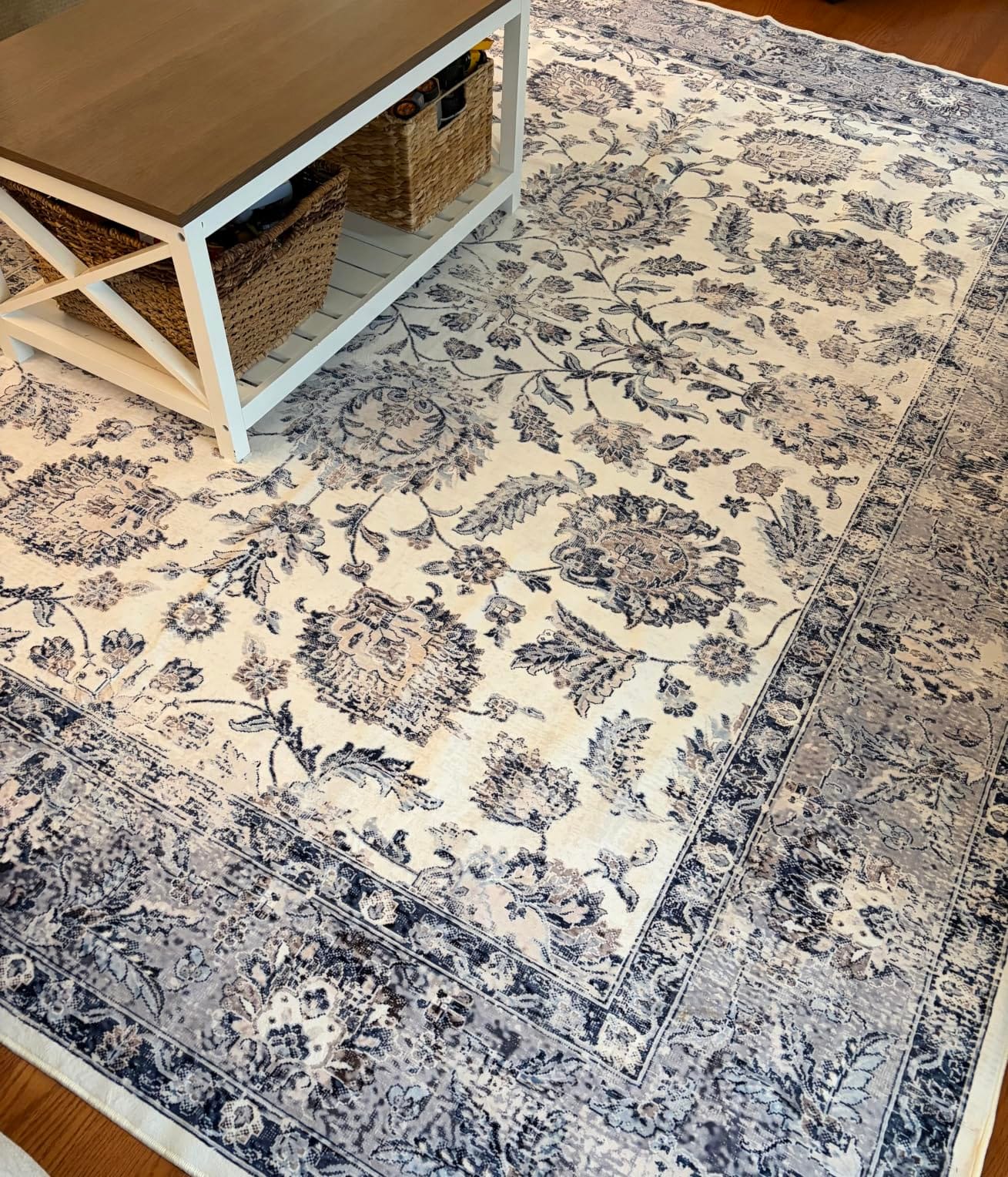 CHAMPLANT Washable Area Rug Vintage 6'x9' Light Traditional Floor Cover Thin Rug Retro Kitchen Indoor Distressed Non Slip Carpet Floral Print Mat Living Room Bedroom Dining Room customer photo 2