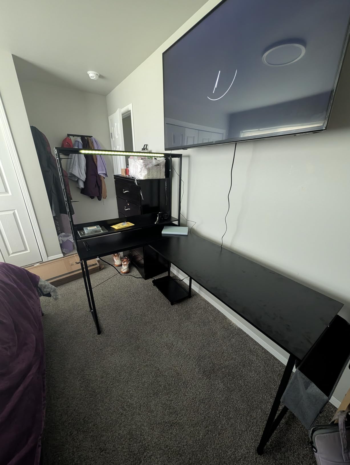 AODK L Shaped Desk Gaming Desk with LED Light & Power Outlet customer photo 2