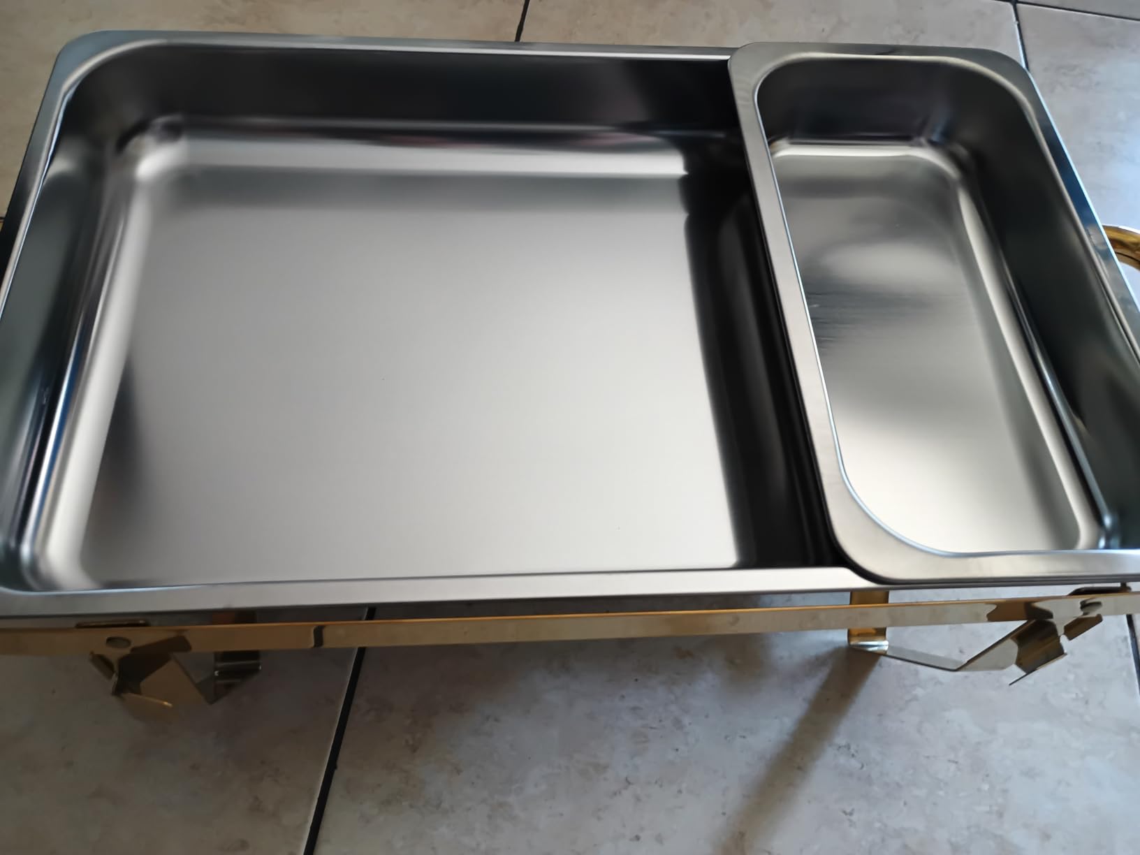 Amhier Chafing Dishes for Buffet, 11Qt, 4 Pack, Gold customer photo 1