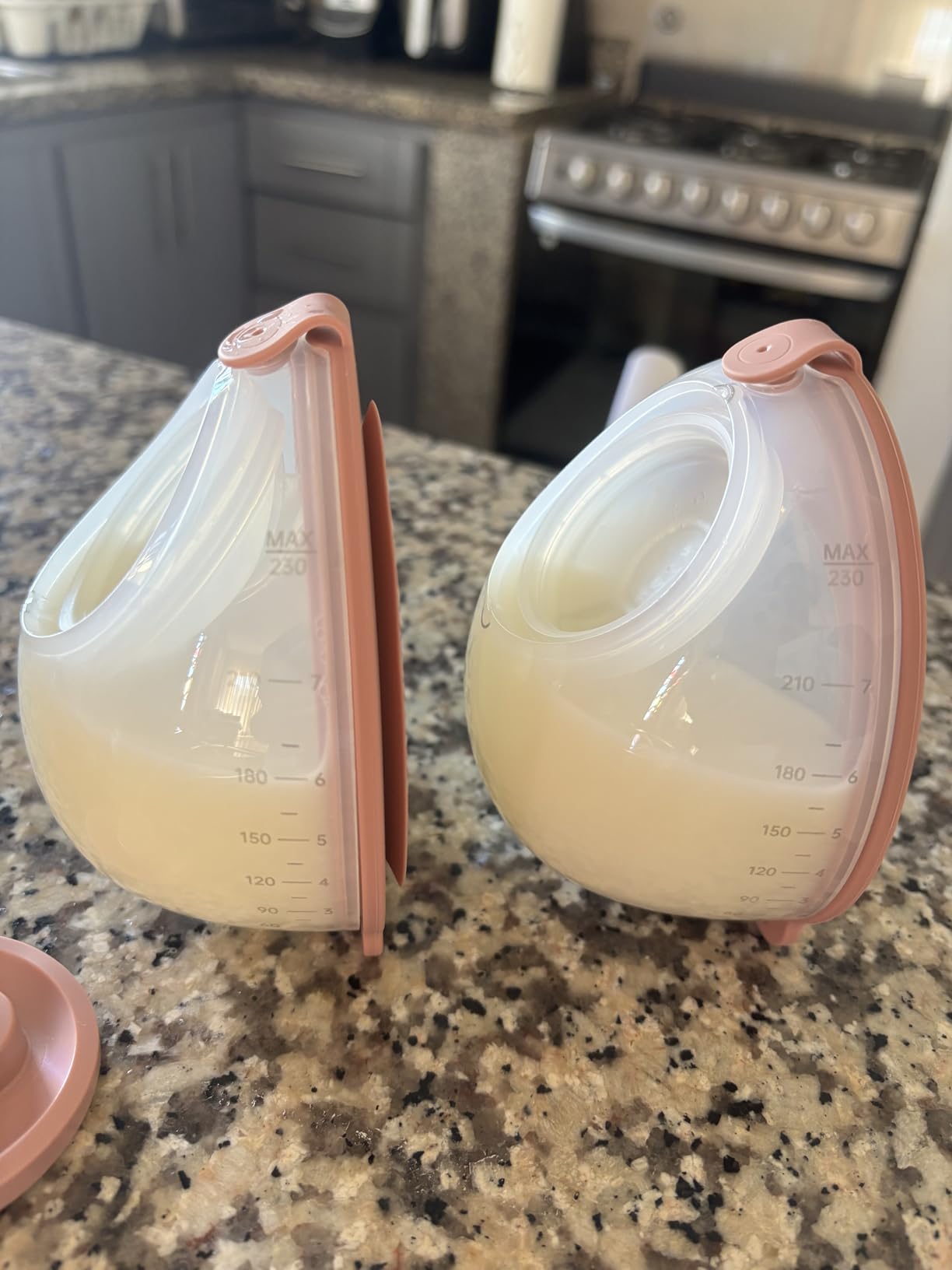 Momcozy V1 Pro Wearable Breast Pump, Hospital-Grade Pocket Primary Pump | Hands-Free Portable Pump, Lightweight, Visible Cups, Real Milk Removal customer photo 1