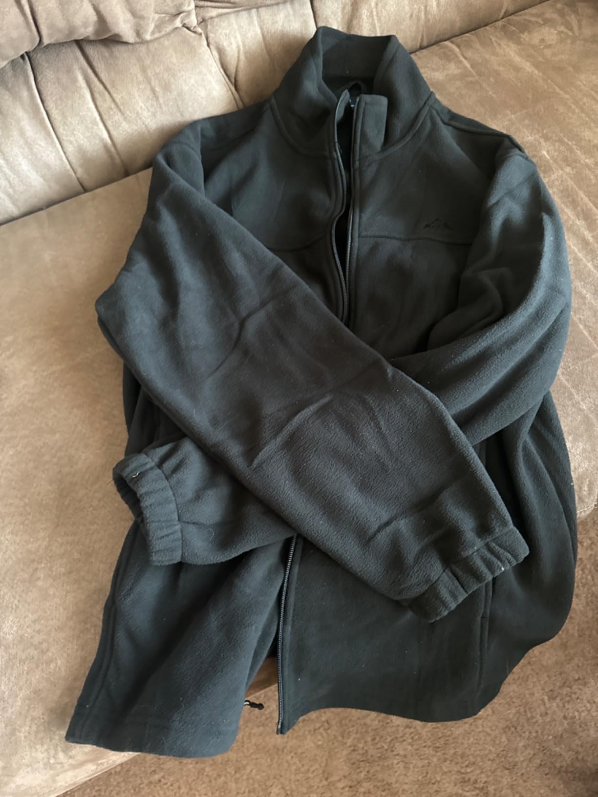 Men's Soft Polar Fleece Jacket with Pockets Lightweight Outdoor Recreation Full Zip Coat customer photo 1