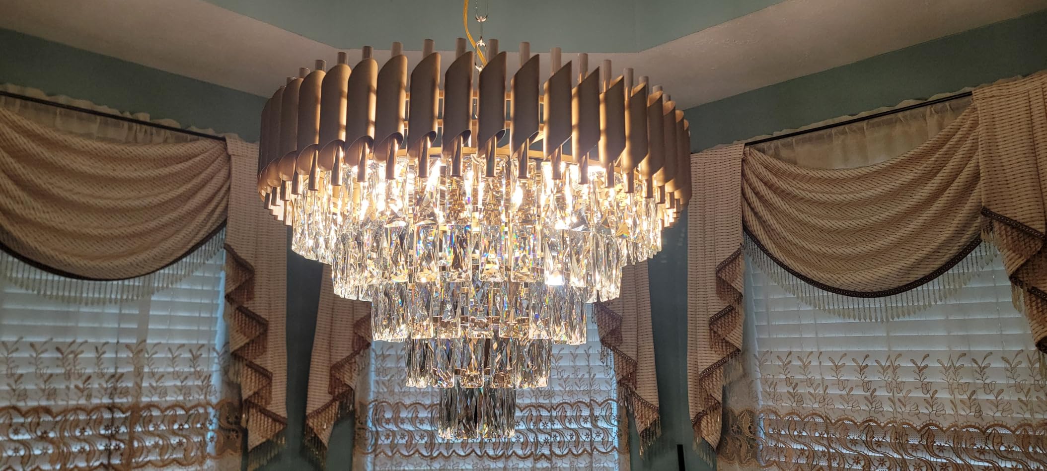 A AXILIXI Modern Rectangular Chandelier Black and Gold Crystal Chandeliers customer photo 2