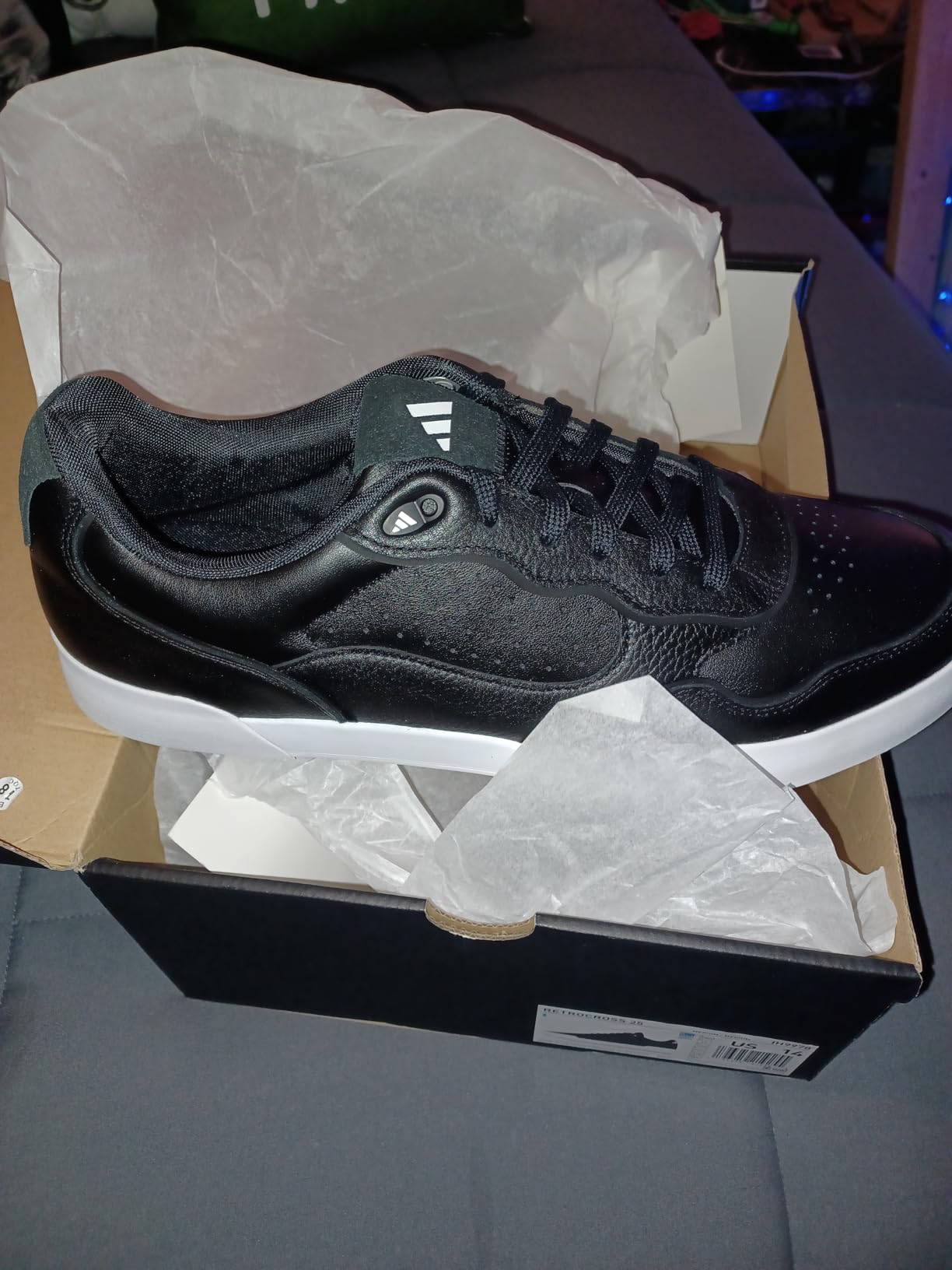 adidas Men's Retrocross 25 Spikeless Golf Shoes customer photo 2