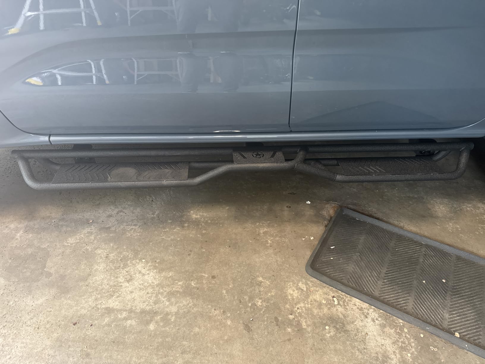 YZONA Running Boards for 2009-2026 Dodge Ram 1500 2500 3500 Side Steps customer photo 1