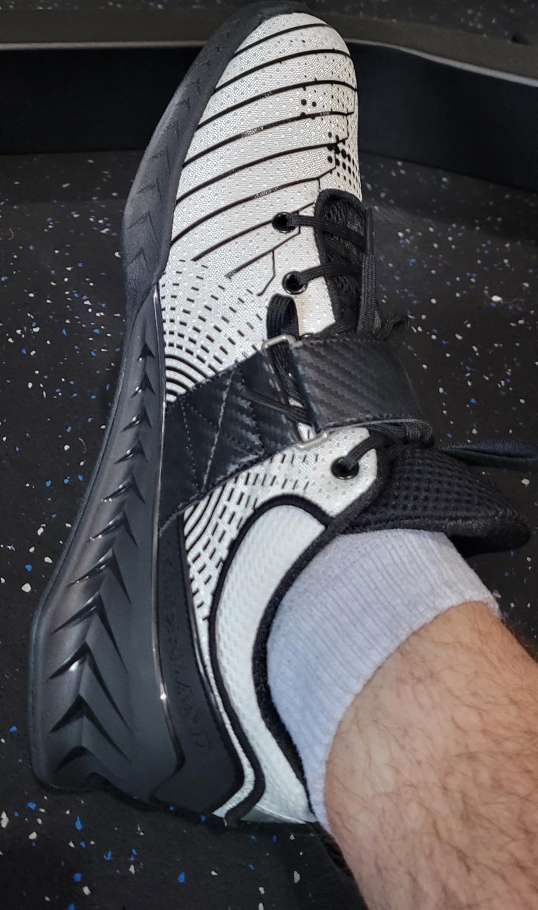 Osterland Weightlifting Shoes for Men Women,1.4 Inch Heel Squat Shoes | High-Performance Non Slip Breathable Training Shoes for Lifting Powerlifting Deadlifts Gym Workout customer photo 1