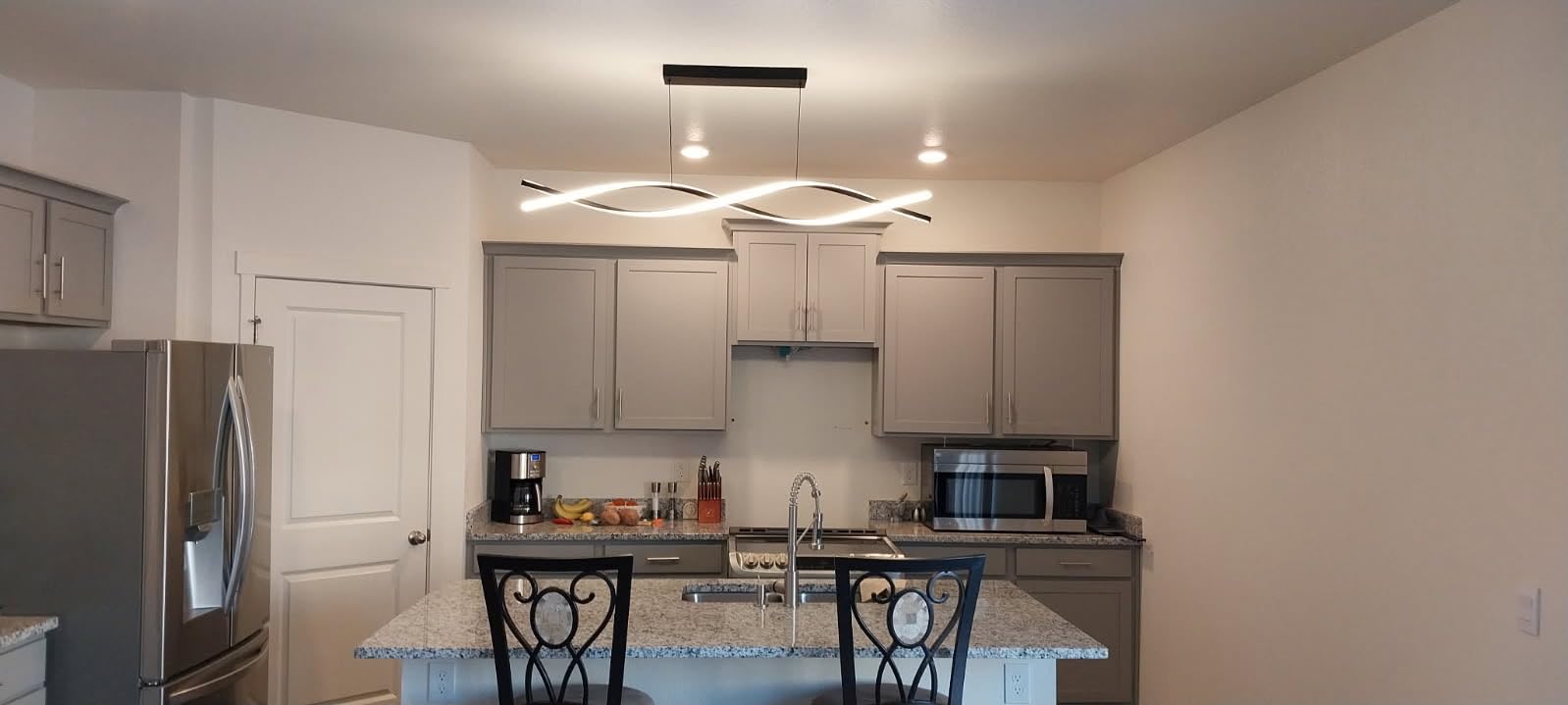 Modern Pendant Lights Fixture, 39in Aluminum LED Chandelier with Remote Control Dimmable 3000k-6000K Color Temperature, Island Lighting Lamp for Kitchen, Dining Room, Billiard Room customer photo 2