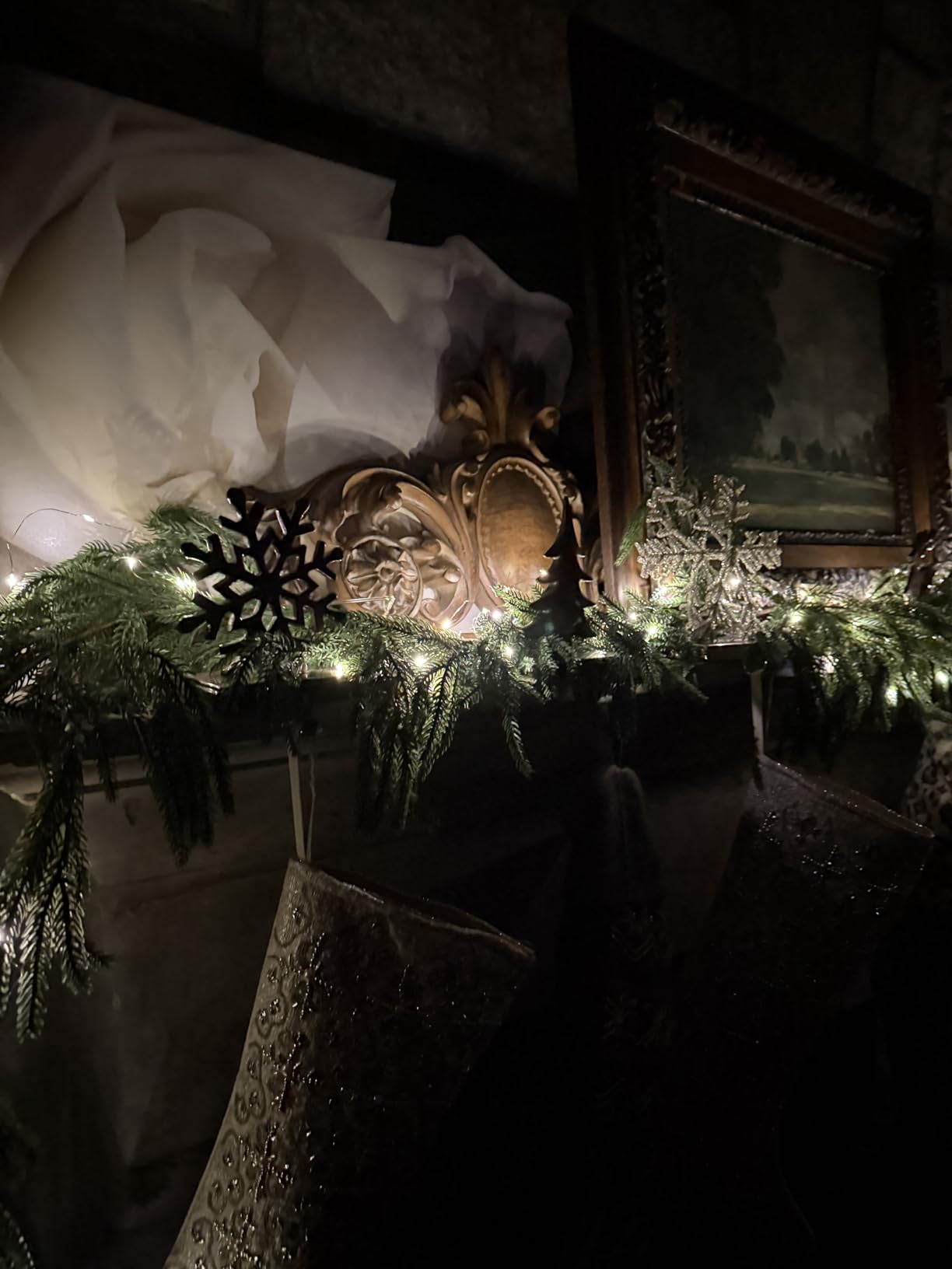 Hananona 2Pcs 6FT Christmas Garlands, Real Touch Norfolk Pine Garland customer photo 1