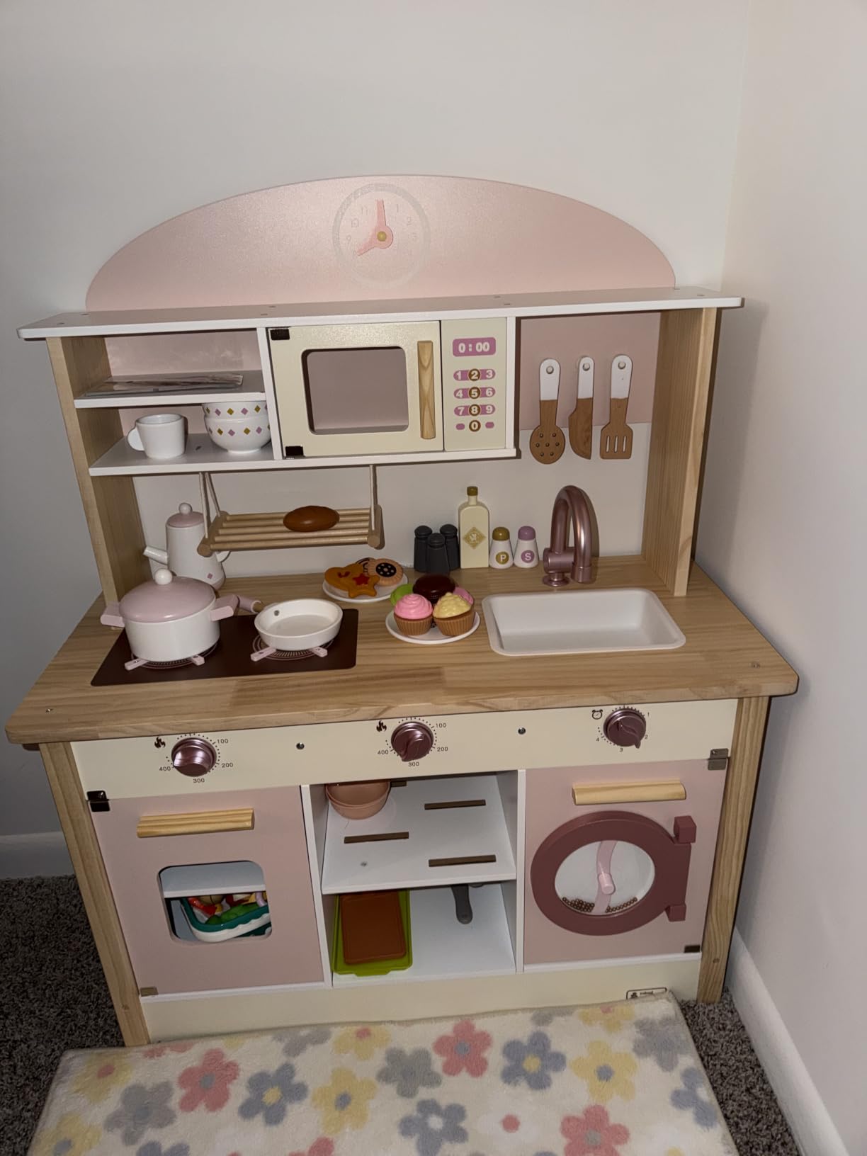 ROBUD Play Kitchen Set, Wooden Play Kitchen customer photo 2