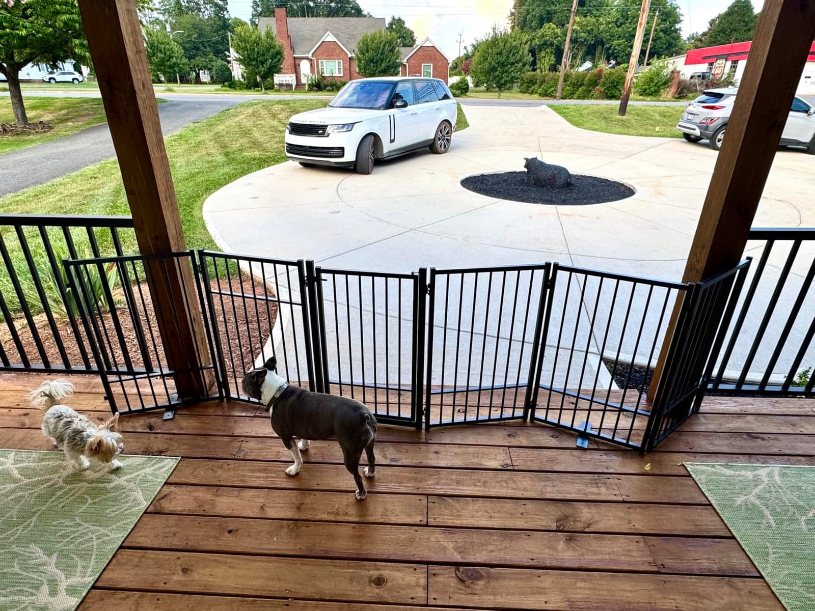 SNUOWU Full Metal Freestanding Dog Gate with Door, 32''Height Foldable Pet Dog Fence for Indoor & Outdoor, 4 Panels Extra Wide Free Standing TallDog Gates for Doorways,House,Stairs,Porch,Deck,Yard customer photo 1
