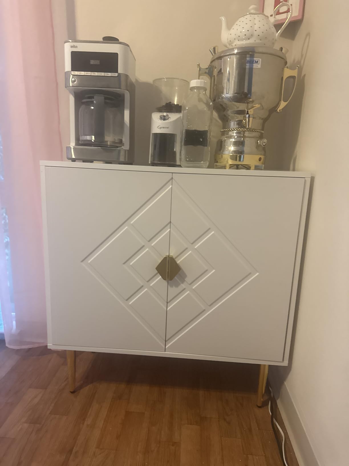 Xilingol Modern Accent Cabinet with Storage, Storage Cabinet with 2 Doors, Sideboard Buffet with Diamond Pattern Double Door for Hallway, Entry, Living Room (White) customer photo 2