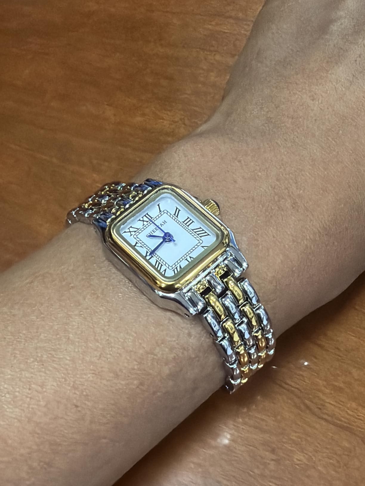 CHEETAH Gold Watches for Women with Small Vintage Bracelet, Rectangular Case Roman Dial customer photo 1