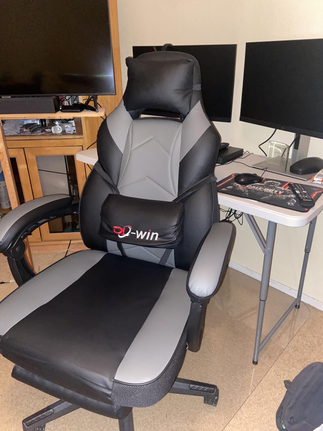 DL-win Gaming Chairs for Adults, Computer Chair with Footrest and High Back, Big and Tall Gamer Chair's with Massage Lumbar Support, 360° Swivel Height Adjustable Gaming Chair, Grey customer photo 1