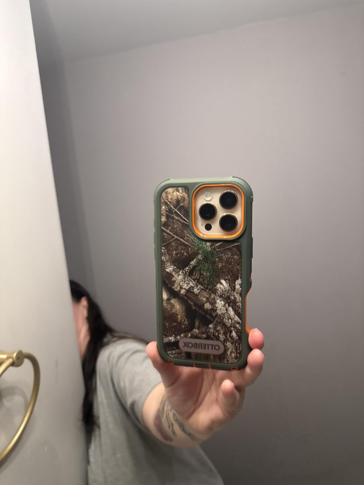 OtterBox iPhone 16 Pro Defender Series Case - Black customer photo 1