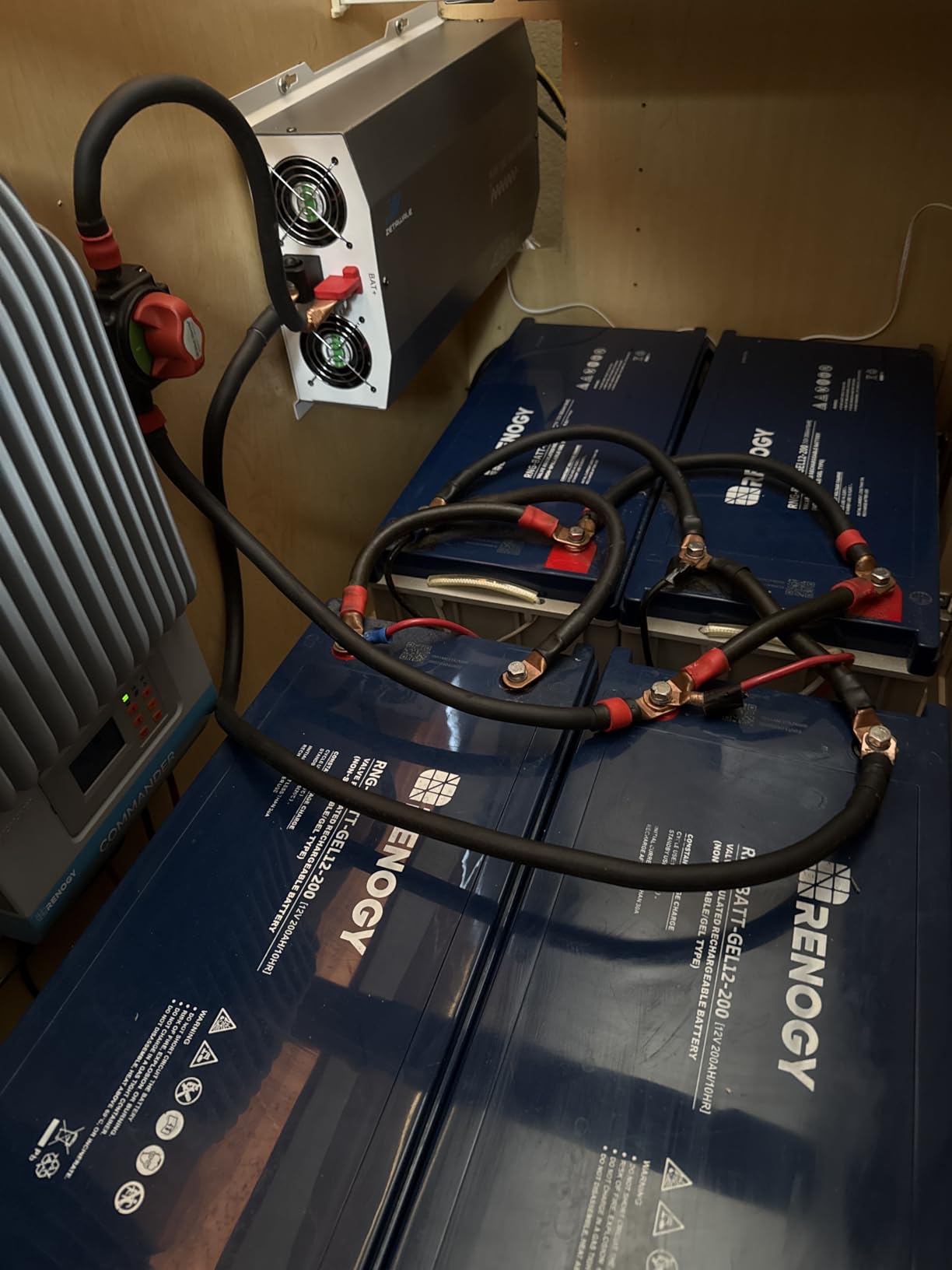 3000W Pure Sine Wave Inverter 12V DC to 120V AC Converter with LCD Remote customer photo 1