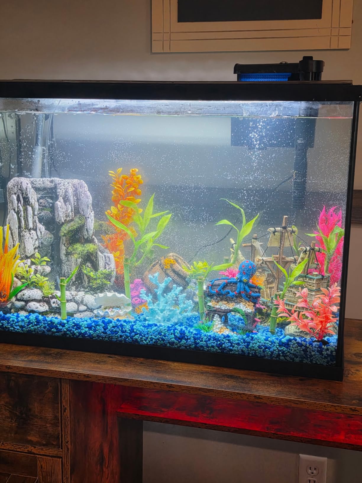 4ever2buy 55-75 Gallon Fish Tank Stand with Power Outlets, LED Light, Heavy Duty Aquarium Stand with Cabinet for Fish Tank Accessories Storage, for Turtle Tank, Reptile Terrarium, 1100LBS, Oak customer photo 2