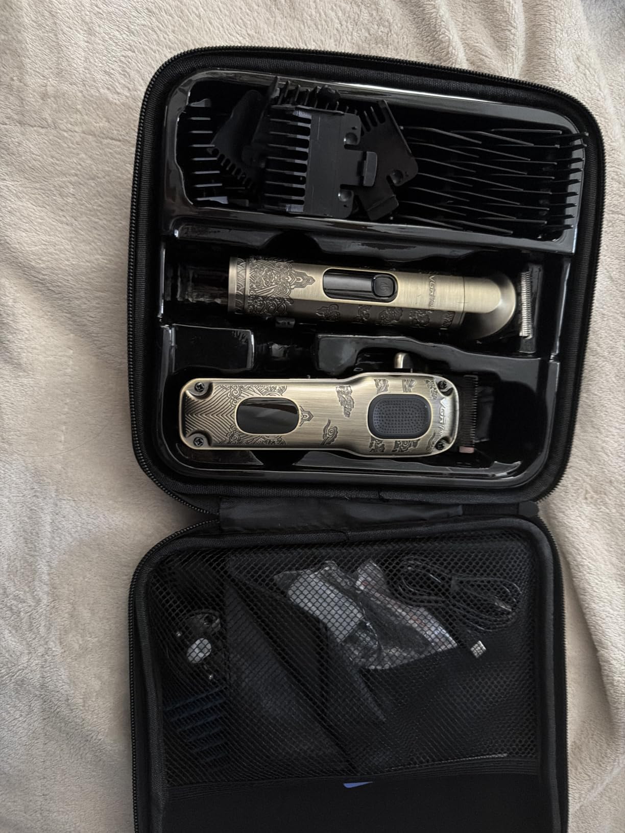 VGRPRO Hair Clippers for Men Professional, Cordless Clipper and Trimmer Set | 7000RPM Grooming Kit with EVA Case, LED display, 14 Guide Combs (including Right & Left Ear Taper Combs), Nose Trimmer Head customer photo 2