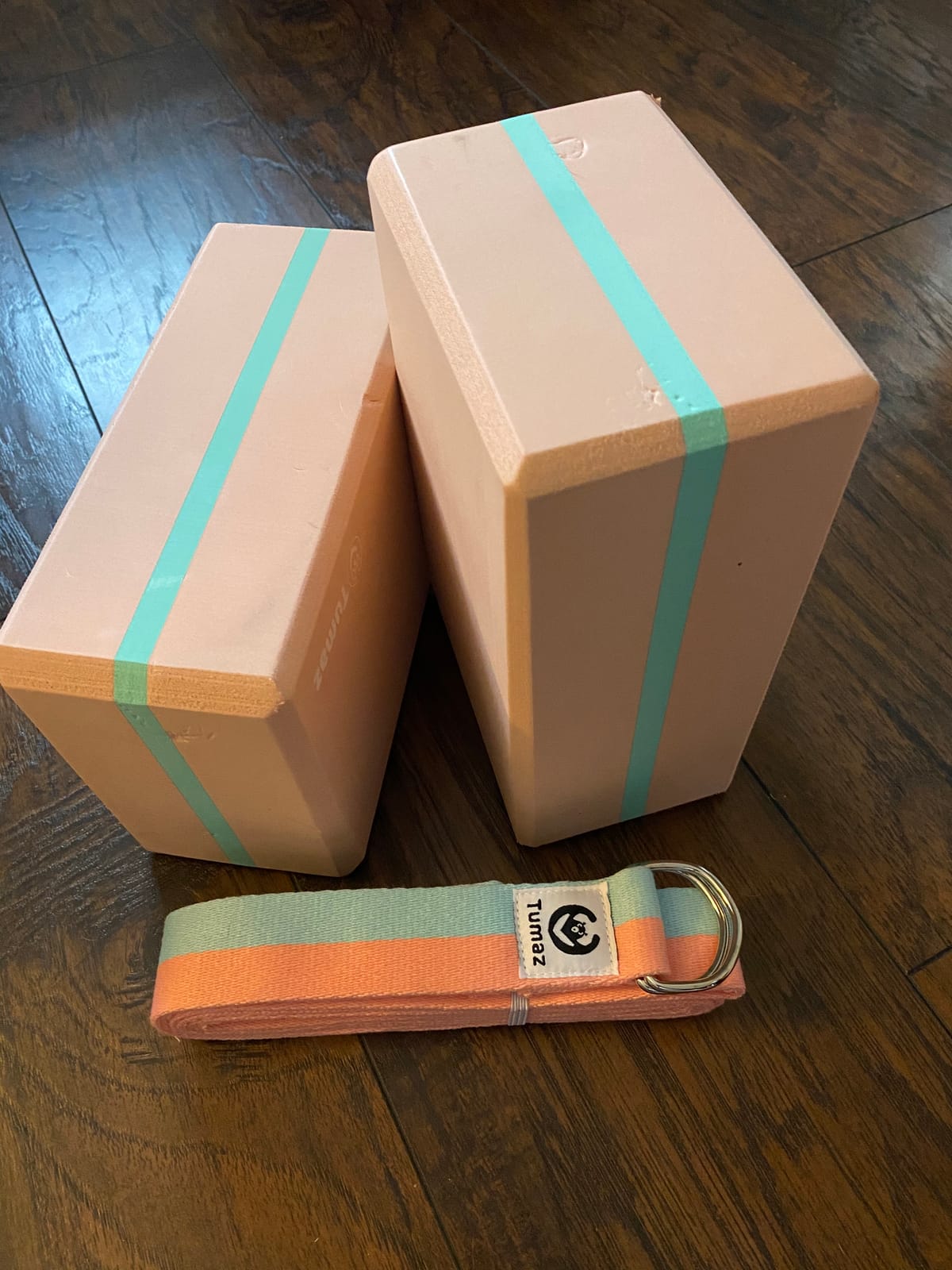 Tumaz Non-Slip Yoga Blocks,High-Density EVA Foam 2 Pack for Yoga & Pilates customer photo 1