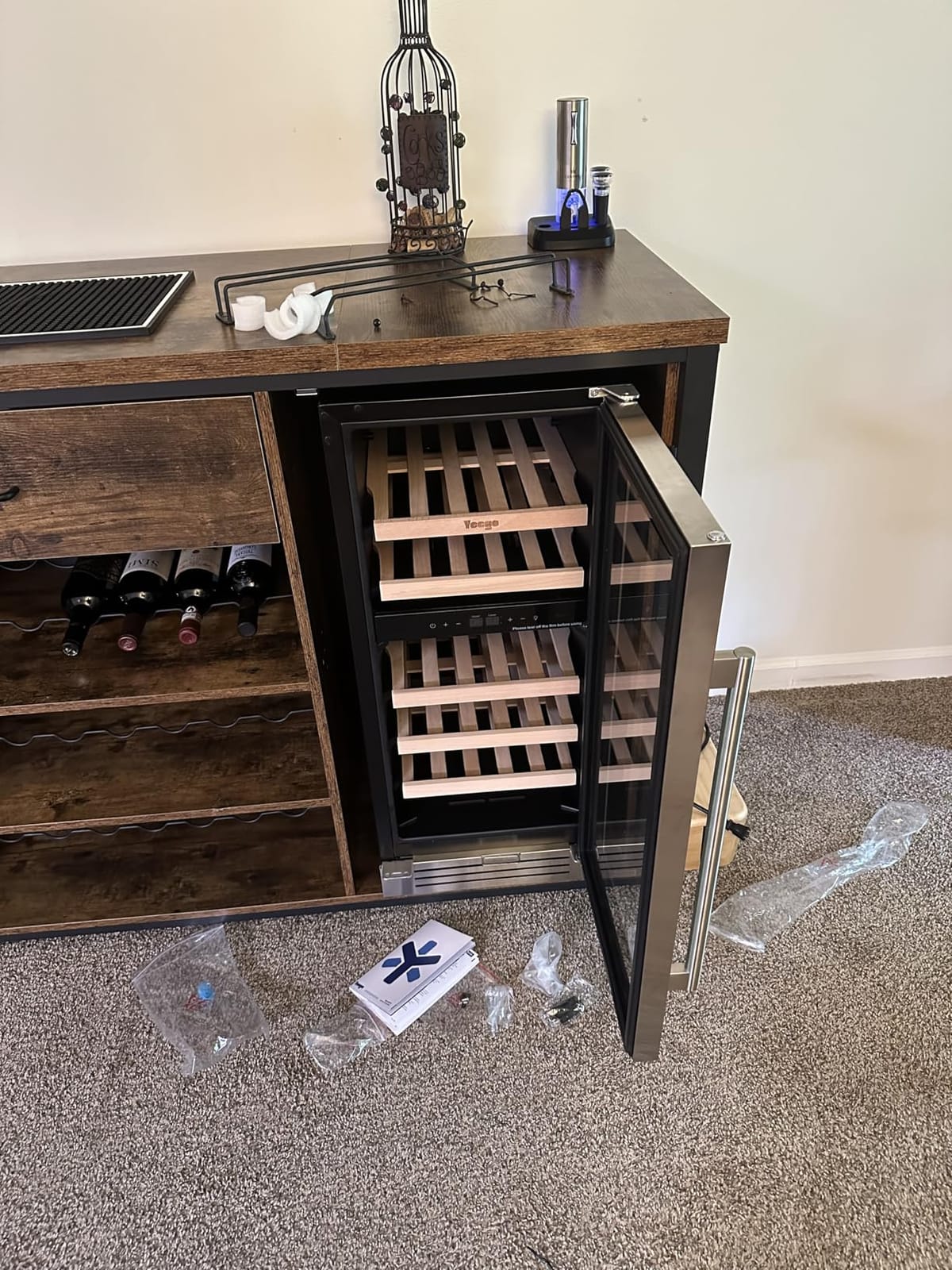 Yeego 24 Inch Wine and Beverage Refrigerator with 60 Can and 20 Bottle | 36-72°F Dual Zone Wine Cooler with Glass Door | Under Counter, Built-In or Freestanding | For Home Bar, Kitchen customer photo 2