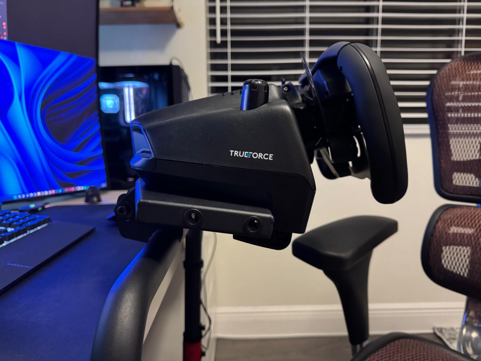 Next Level Racing Wheel Stand Lite 2.0 (NLR-S040) customer photo 2