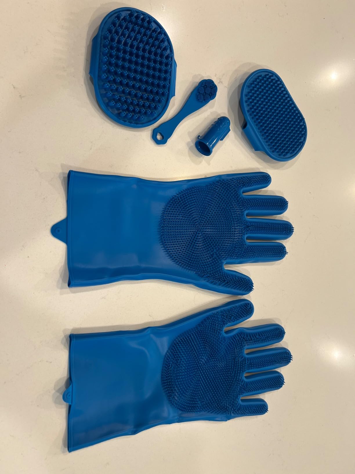 6PCS Grooming & Bath Supplies for Dogs, Cats | Dog Washing Gloves | Dog Bath Brush | Dog Shower Brush | Pet Grooming Gloves | Dog Grooming kit | Pet Supplies for Showerhead & Sprayer (Navy Blue) customer photo 2