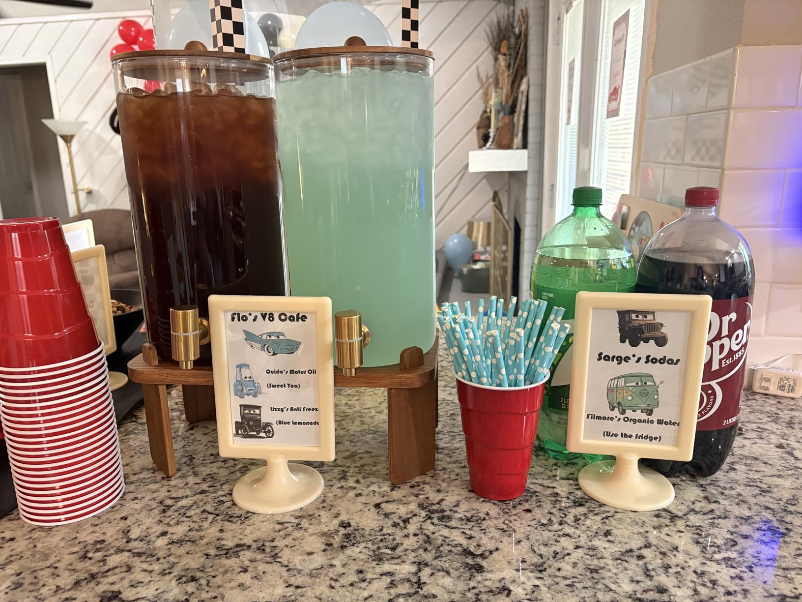 FavorFlavor 2pcs 1.5 Gallon Glass Drink Dispenser with Wood Stand customer photo 2