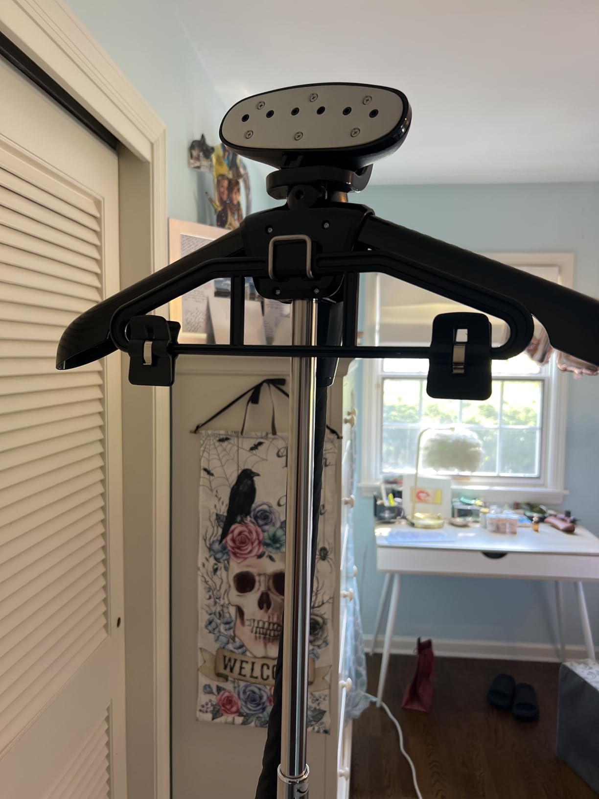 Steamer for Clothes, Jenaely 1500W Standing Garment Steamers, 35s Fast Heat-up, 80 Mins of Continuous Powerful Steam with 2.8L Water Tank, Pants Clip & Children's Clothing Hanger customer photo 1