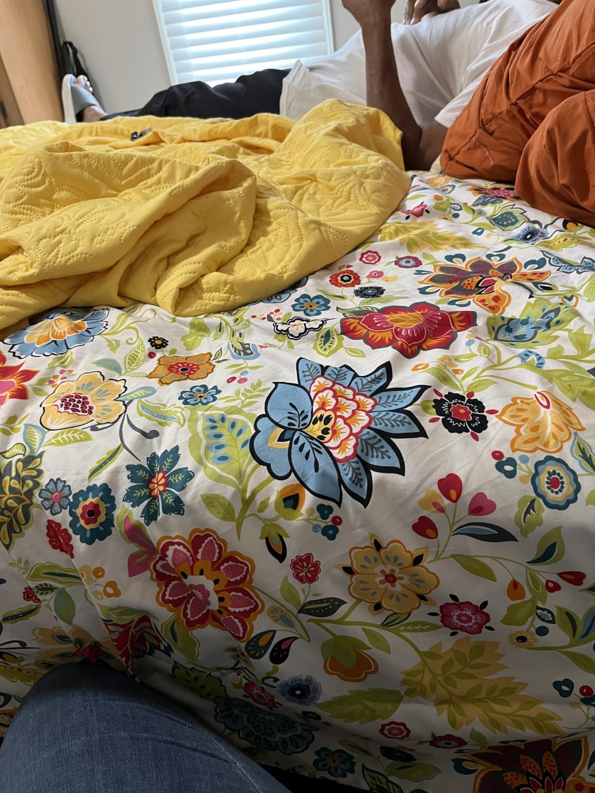 Bedlifes Floral Pattern Bed Sheet Set Queen Size, 18-24