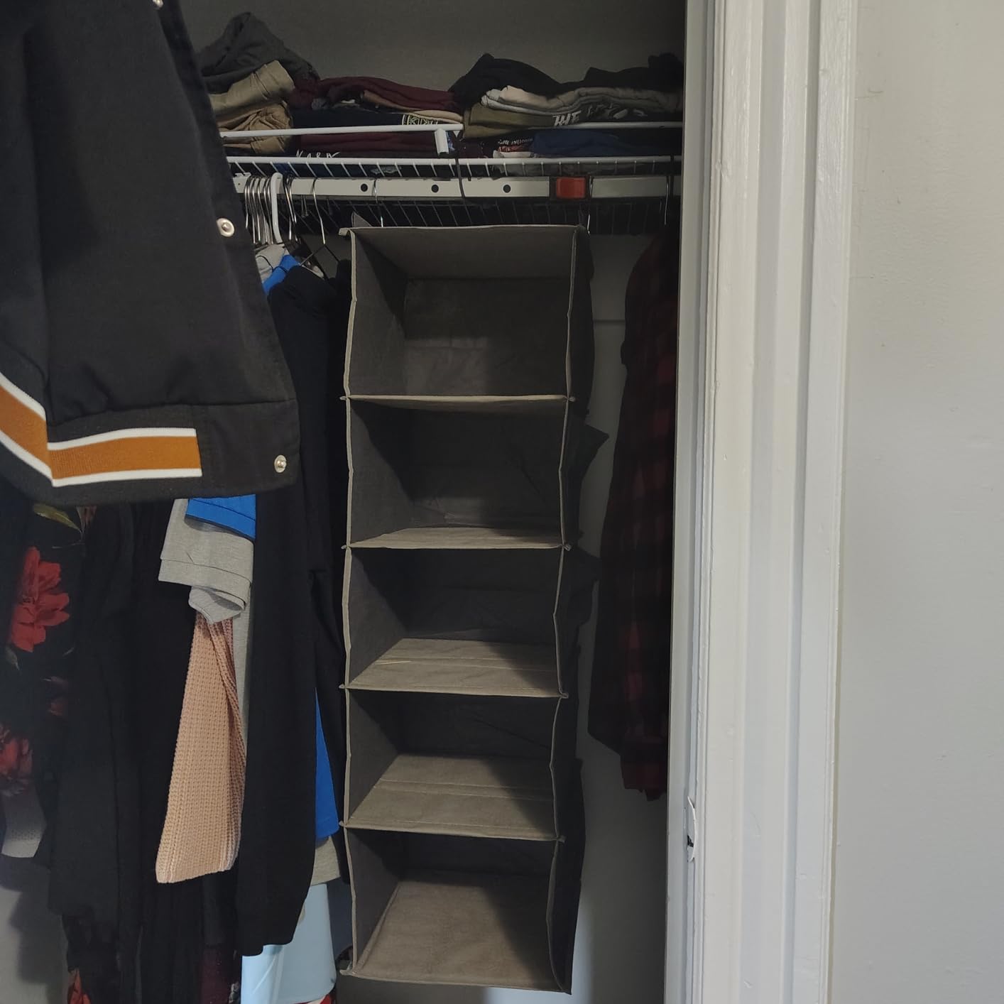 BOOMIBOO Hanging Closet Organize and Shelves,5-Hanging Shelf with 2 Side Pockets,Storage Foldable (Grey) customer photo 1