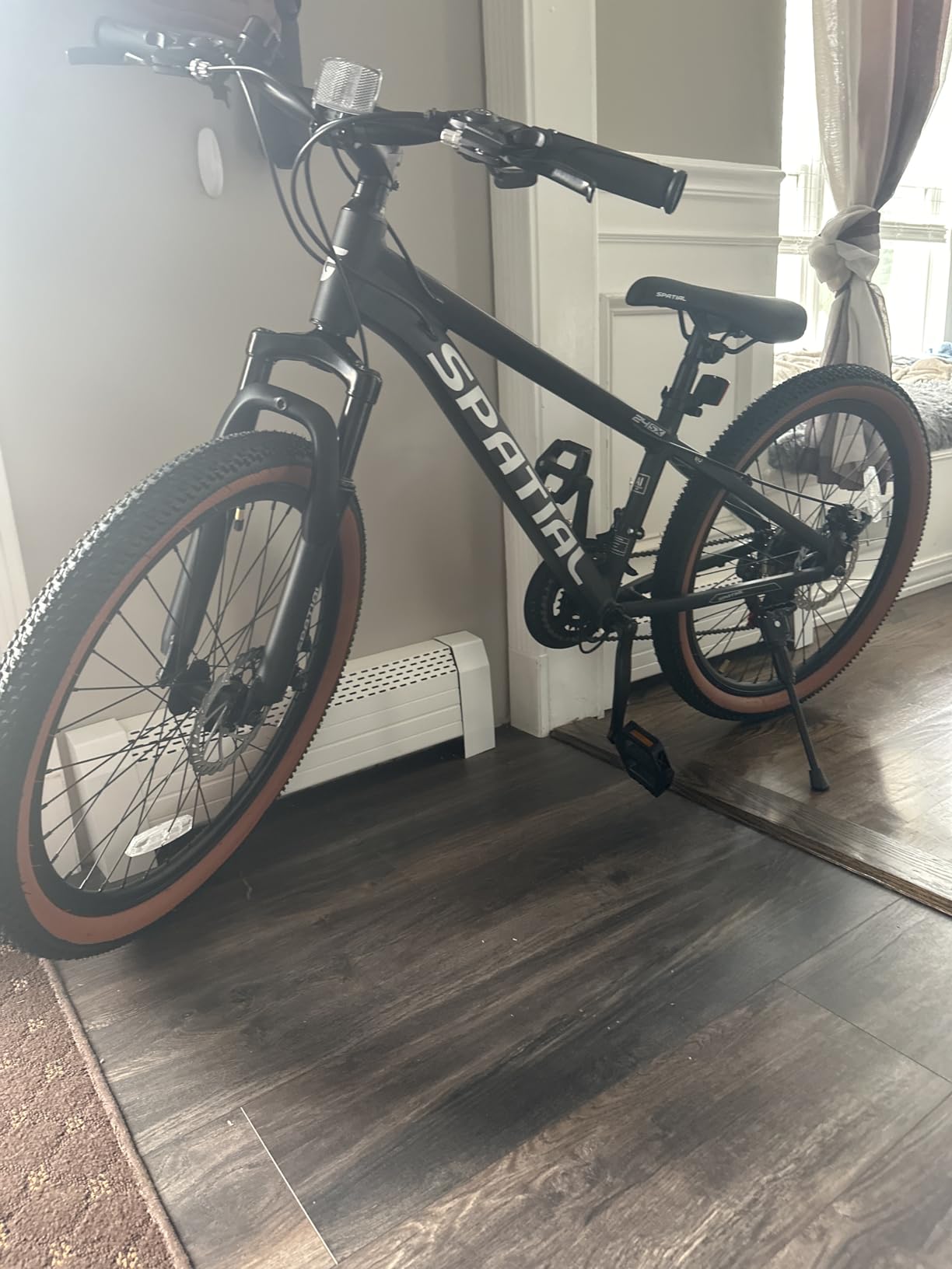 SPATIAL Mountain Bike, 24/26/27.5 Inch Outdoor Cycling Bike, 8/21 Speed Lightweight Aluminum Frame | Dual Disc Brakes, Adjustable Ergonomic Seat for Adult Teens customer photo 1