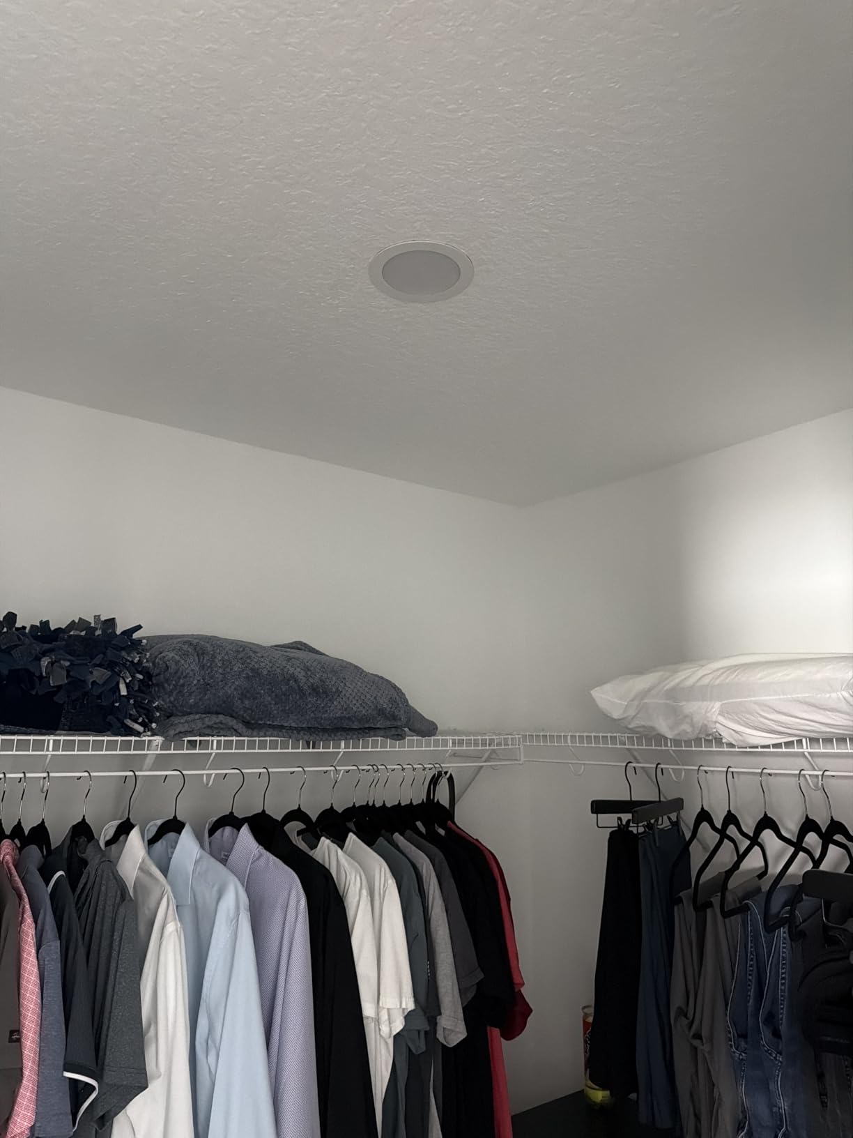 HALO HLB Canless LED Recessed Lighting 6 inch 5CCT Lumen Select 4PK | wafer light, IC-rated, AIR-TITE, wet rated for soffit /shower light, 800/1000/1200lm, 2700K-5000K, New Construction / Remodel customer photo 1