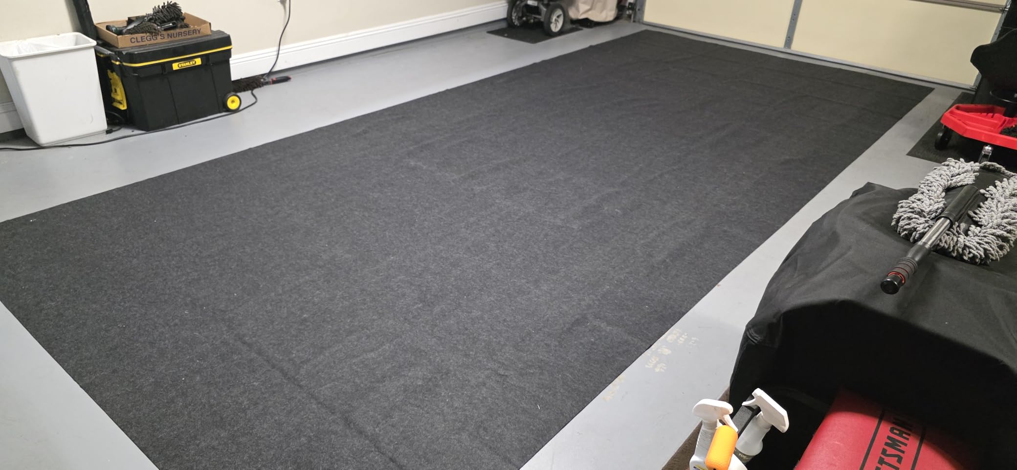 VEVOR Garage Floor Mat for Under Car, 7.4'x17' Shield Against Mud Oil Spill customer photo 2
